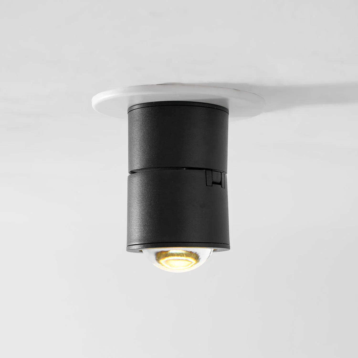 Sunset Adjustable LED Spotlight - Image 23