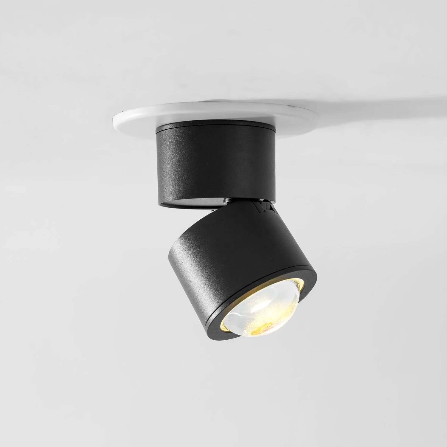 Sunset Adjustable LED Spotlight - Image 25