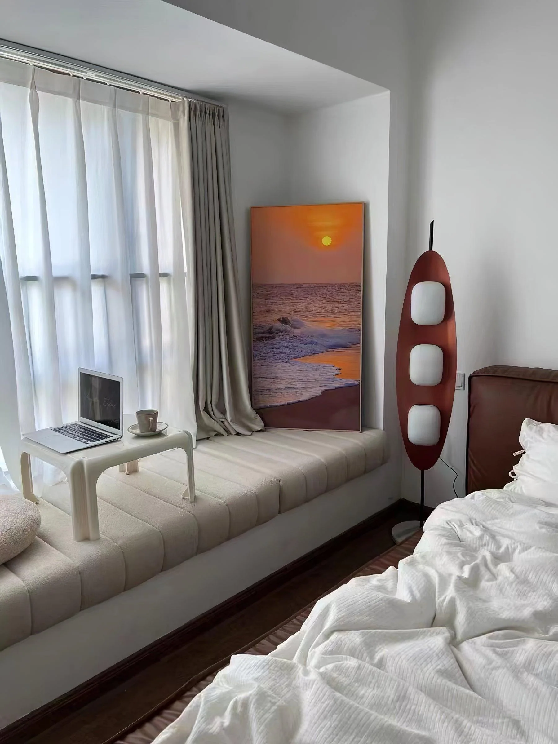 Surfboard Floor Lamp - Image 25