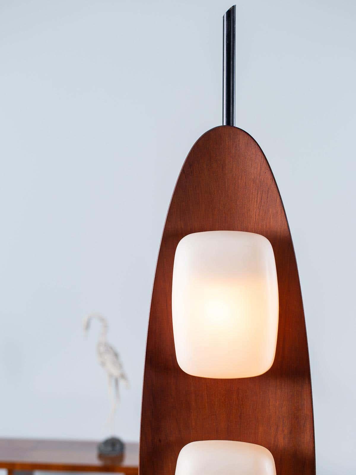Surfboard Floor Lamp - Image 33