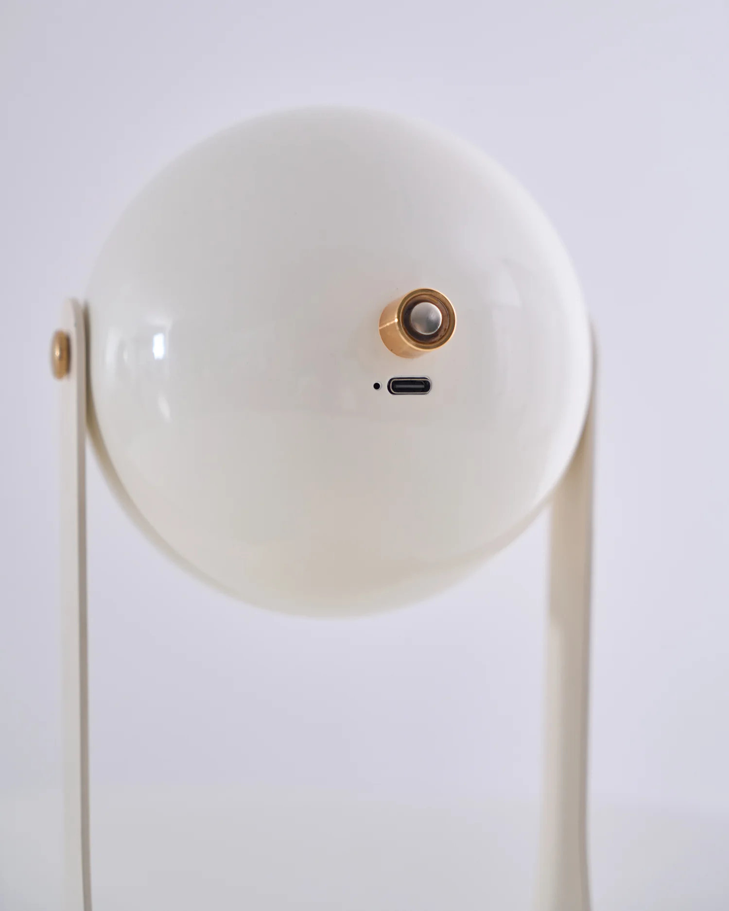 Svejk Table Lamp (Built-in Battery) - Image 37