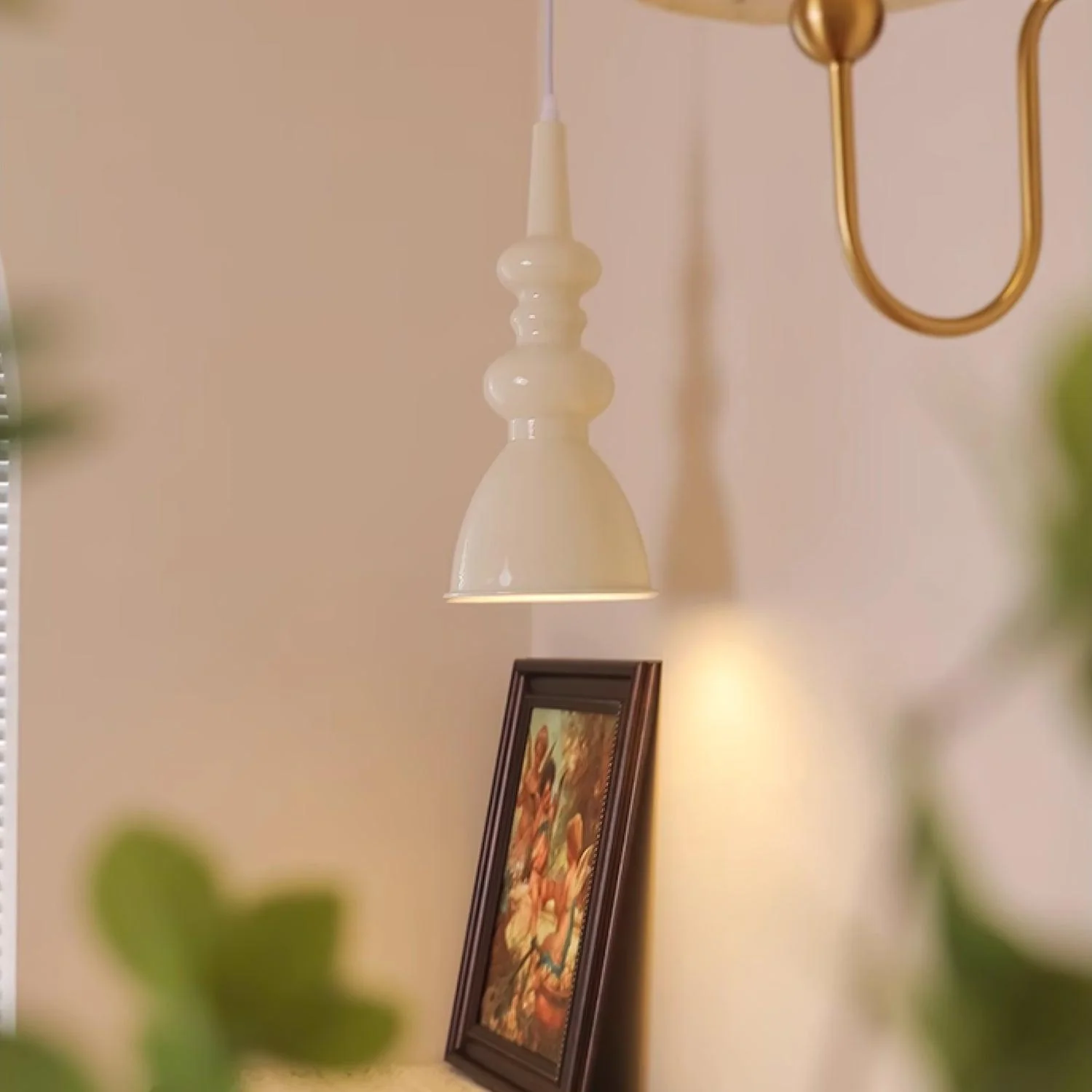 Svelte Noir Pendant Light - Image 21