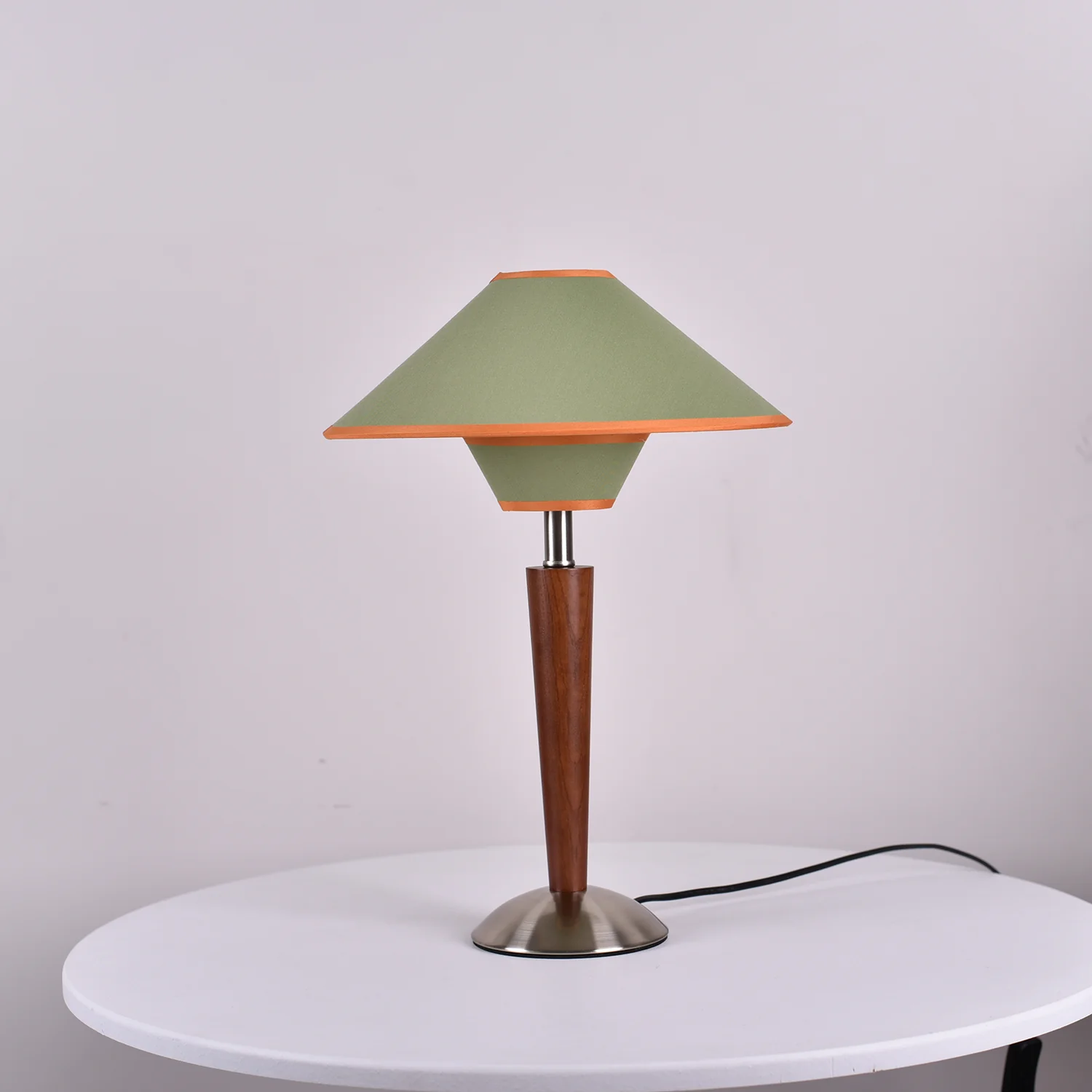 Talonwood Table Lamp - Image 24