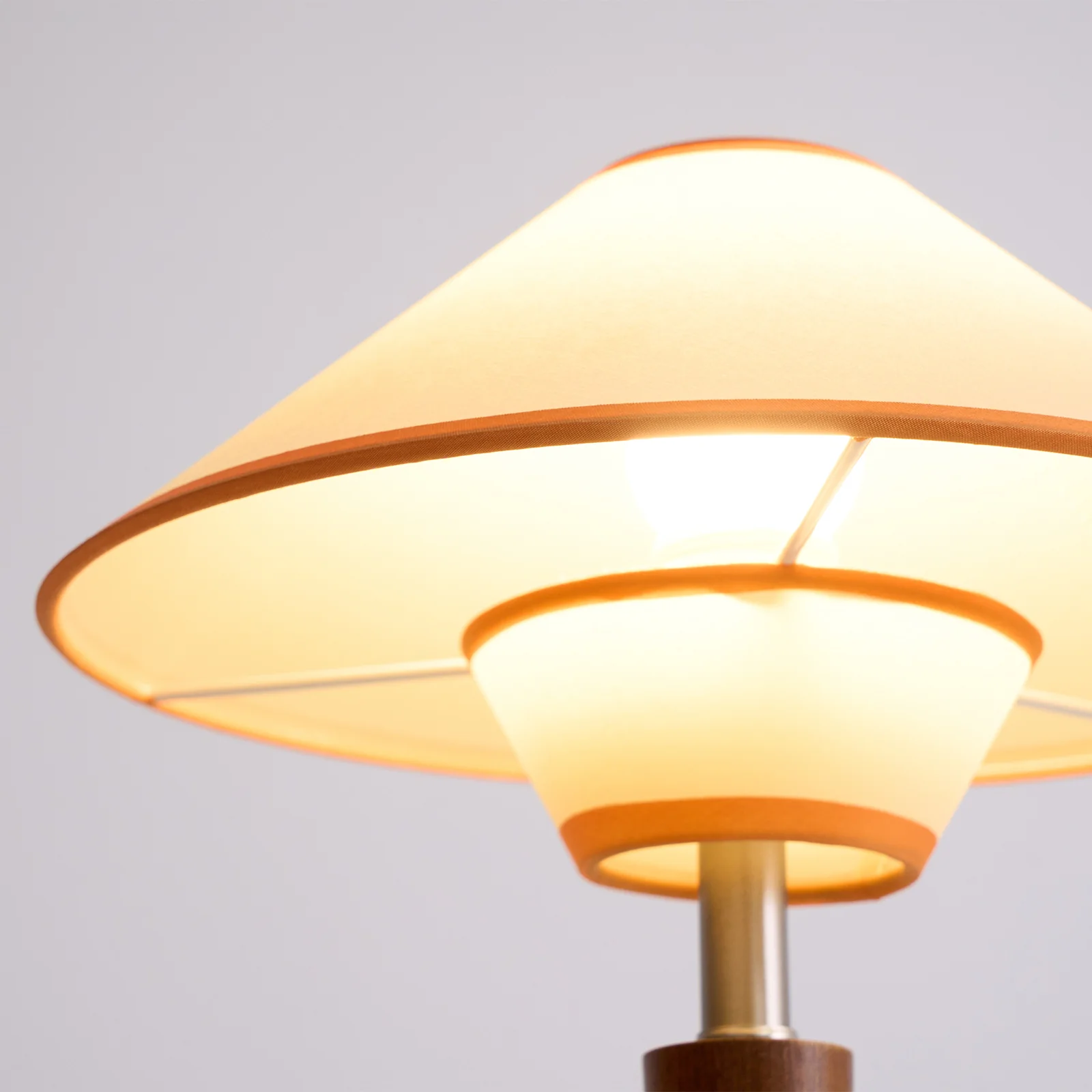 Talonwood Table Lamp - Image 31