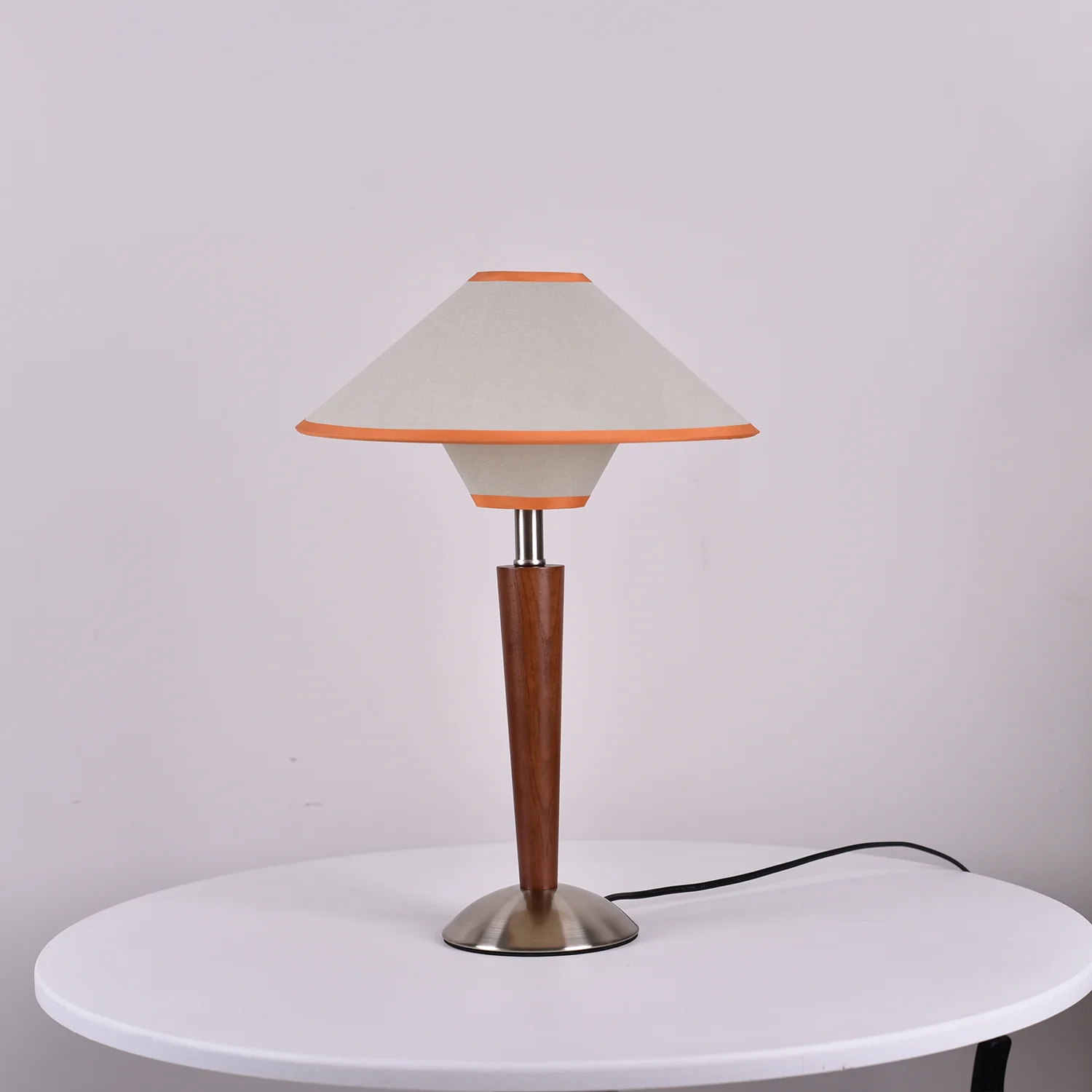 Talonwood Table Lamp - Image 43