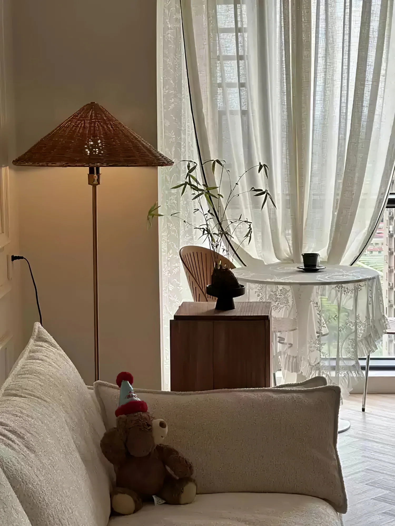 Tansu Floor Lamp - Image 18