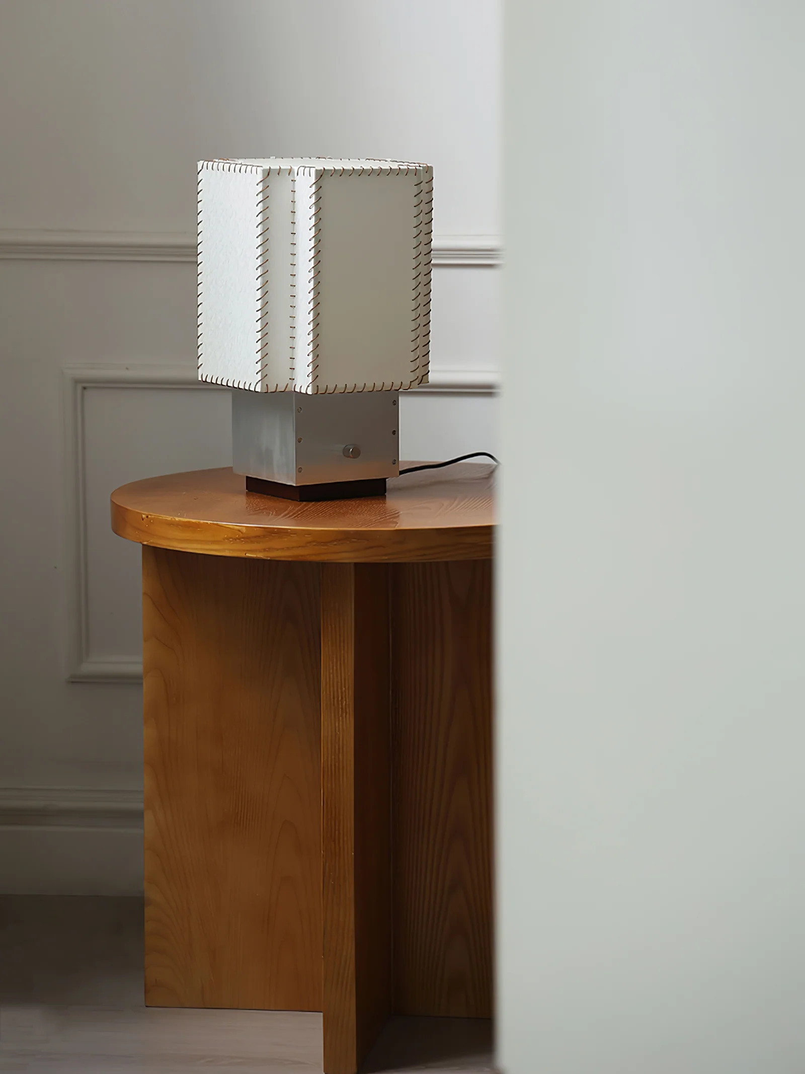 Tanu Stitch Table Lamp - Image 7