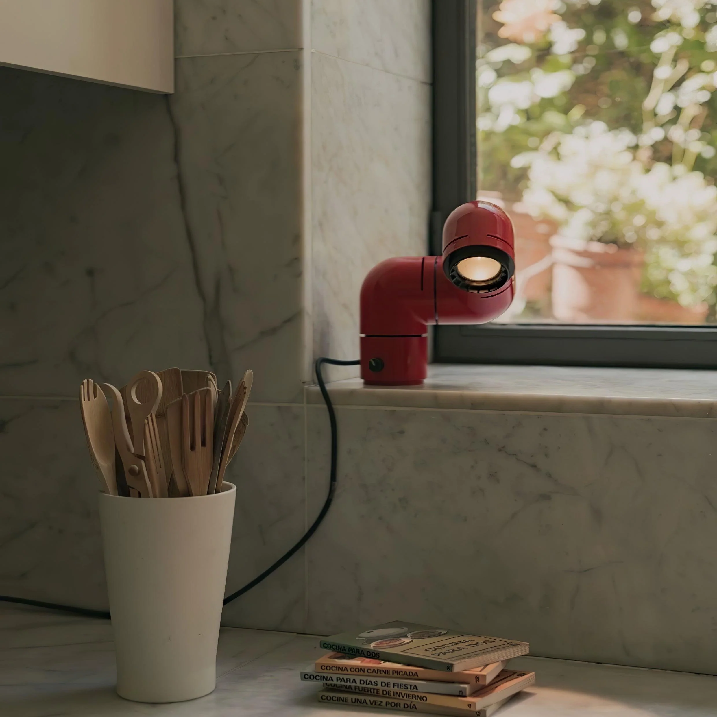 Tatu Table Lamp - Image 30