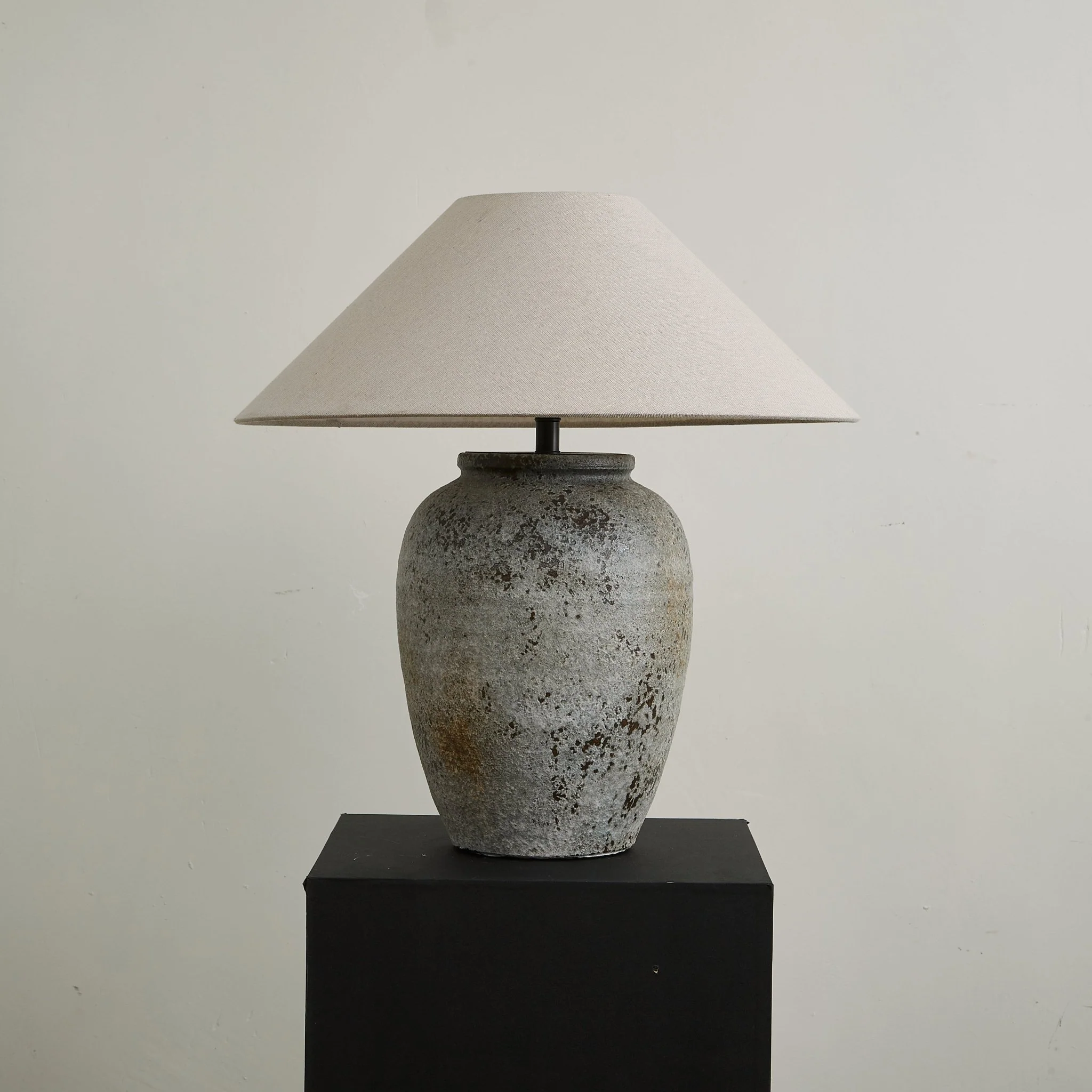 Tavira Aged Stone Table Lamp - Image 3