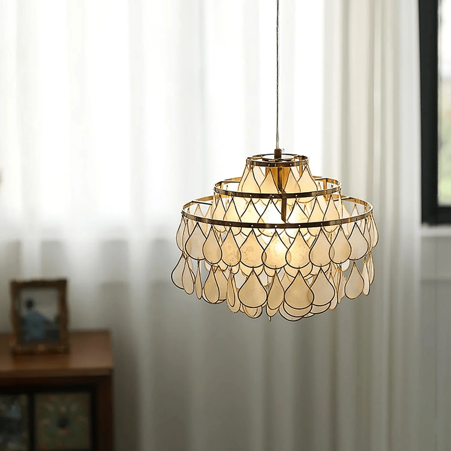 Teardrops Shell Chandelier - Image 18