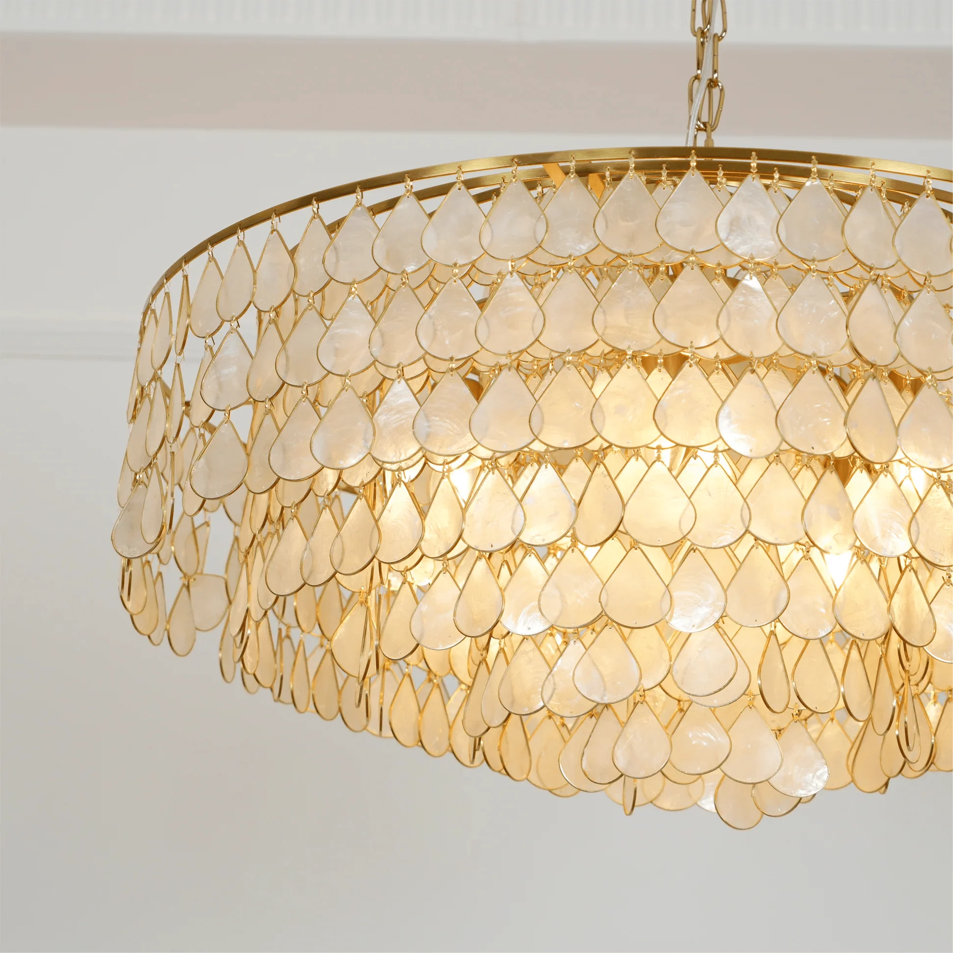 Teardrops Shell Chandelier - Image 56