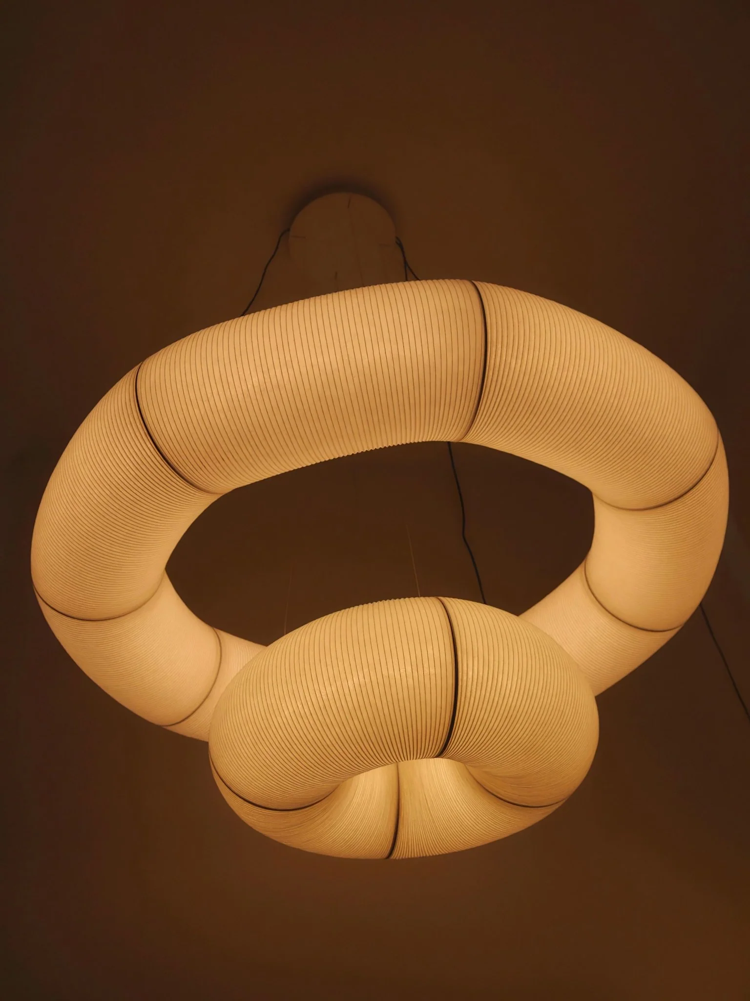 Tekio Imitation Silk Pendant Lamp - Image 6