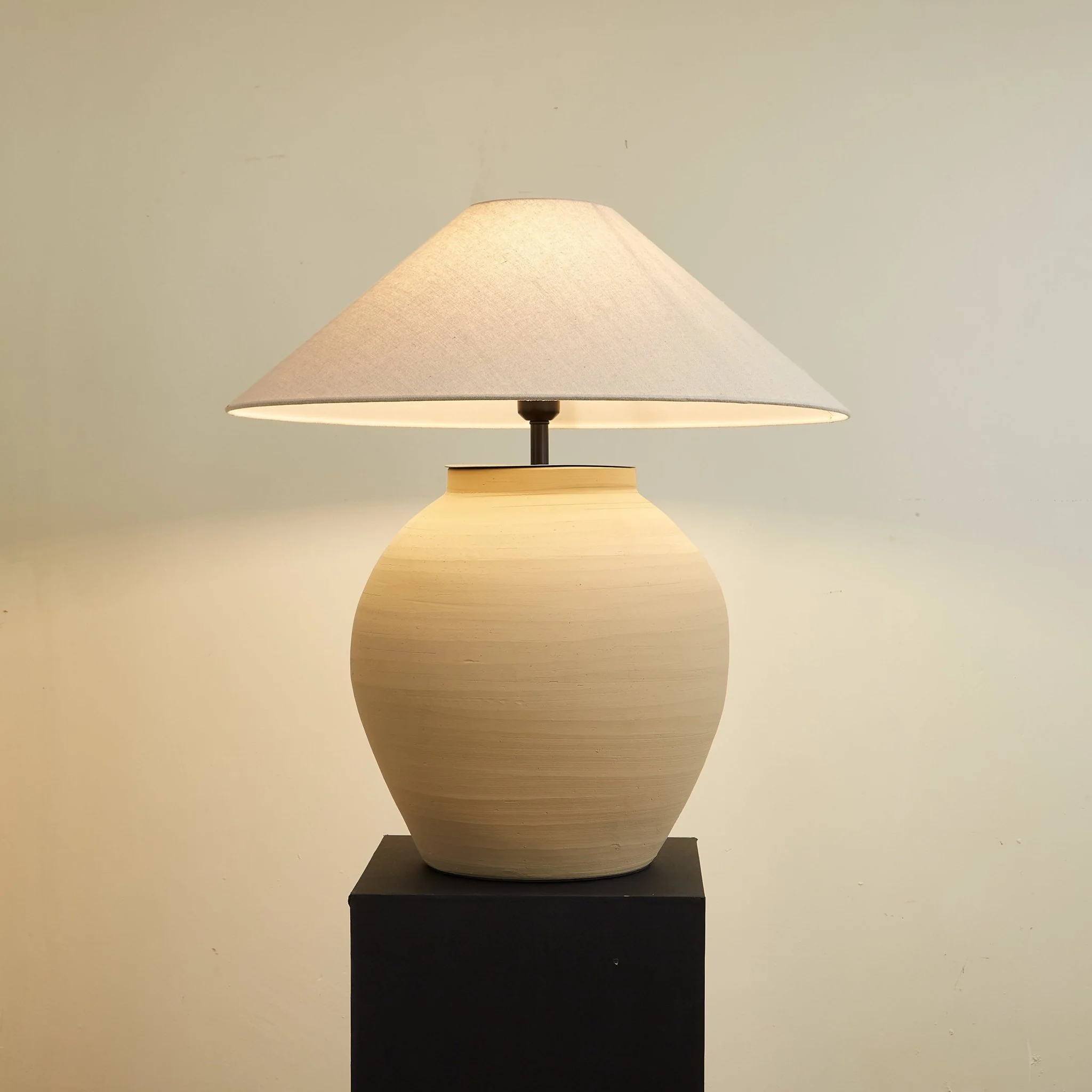 Tera Table Lamp - Image 2