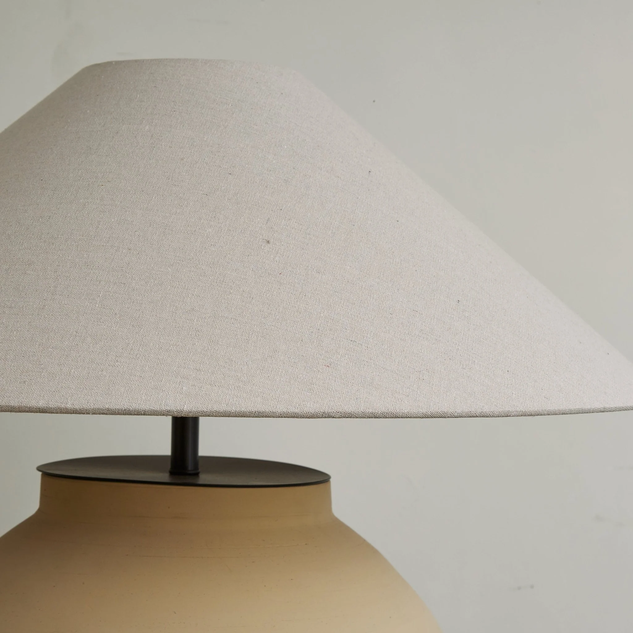 Tera Table Lamp - Image 8