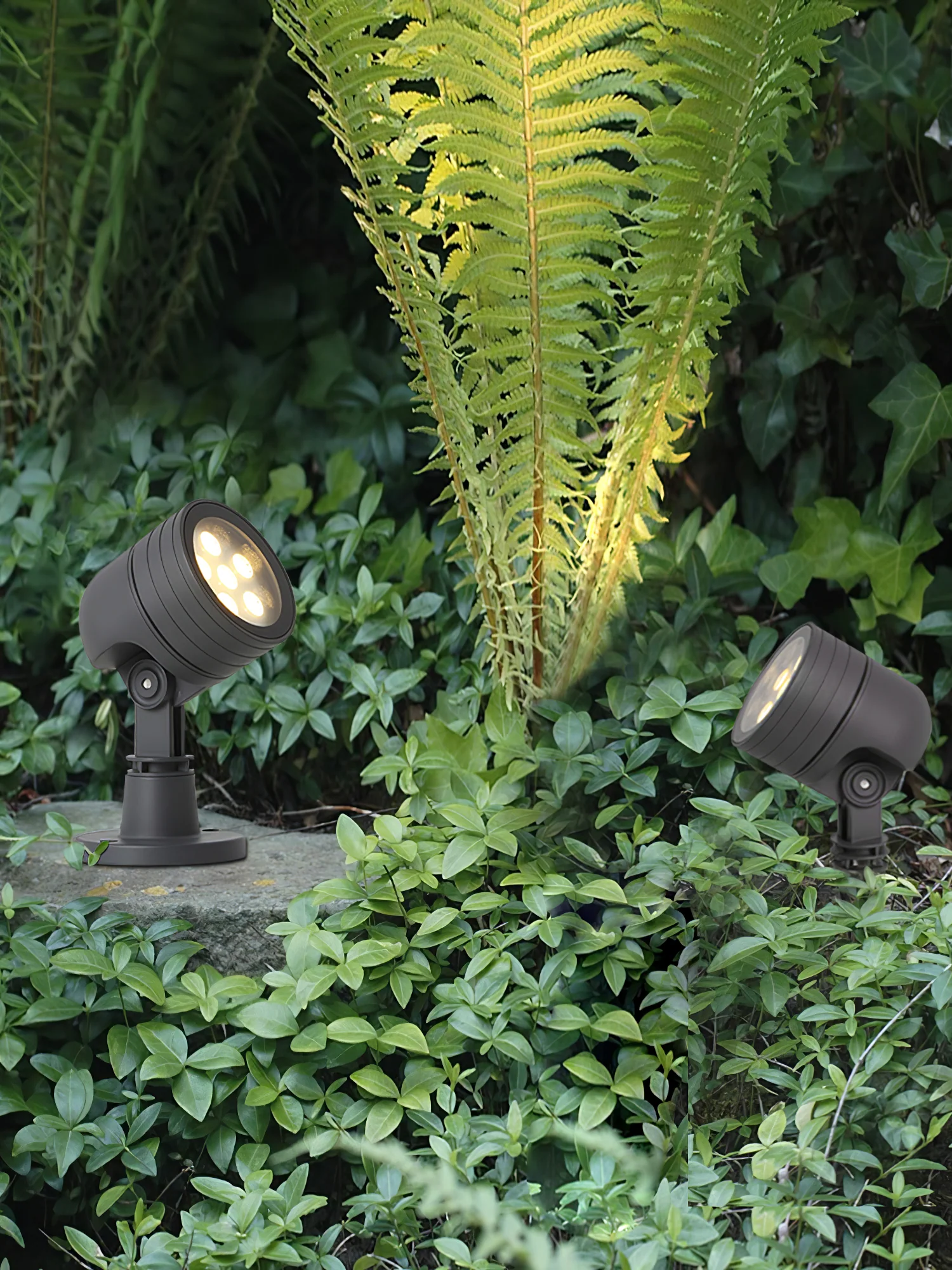 Terra Focus Outdoor Spot Light - Image 13