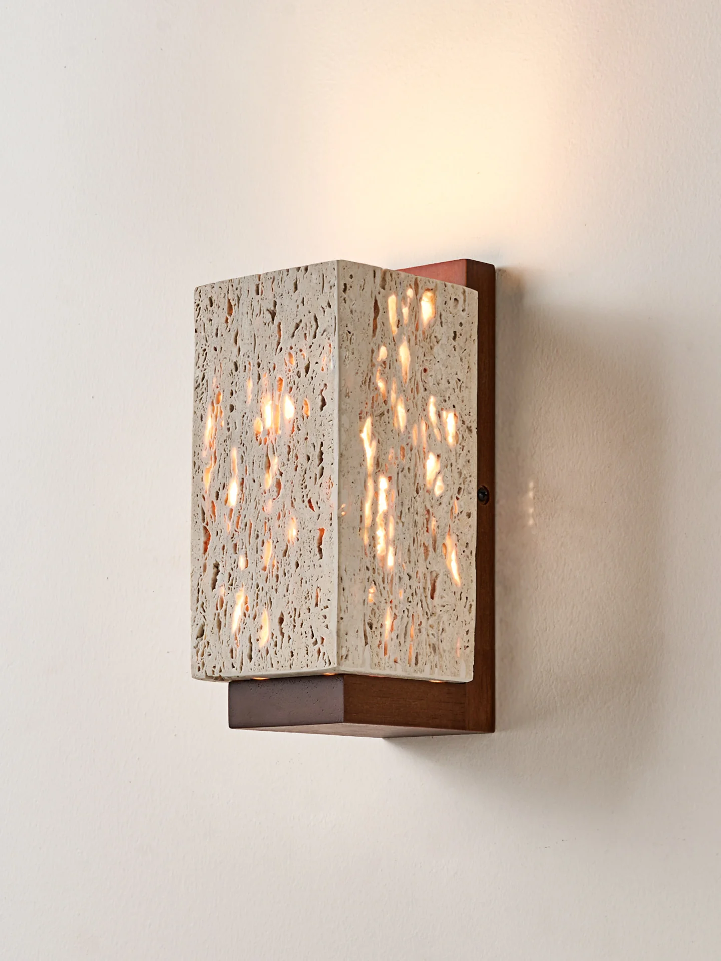 Terra Glow Corner Wall Light - Image 4