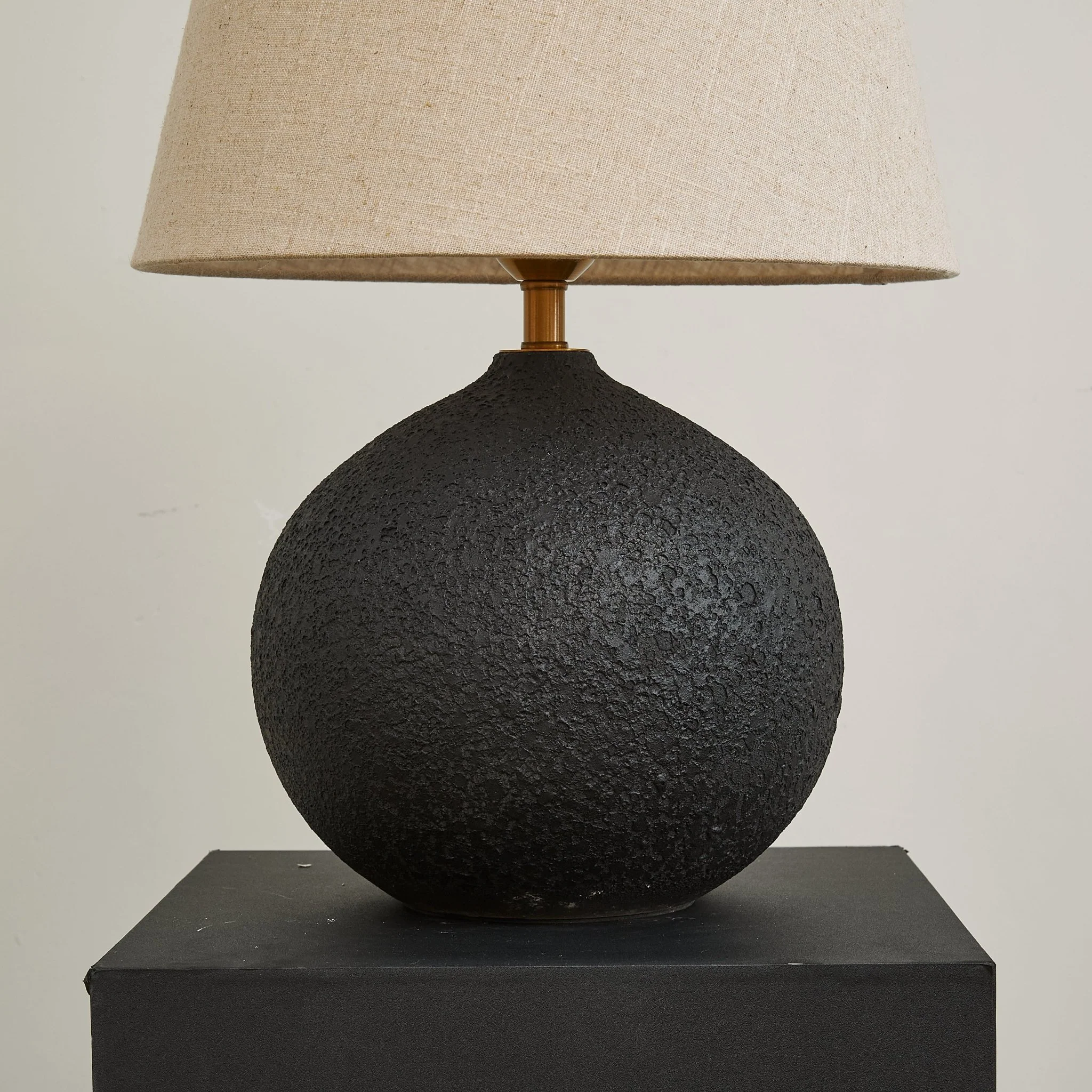 Terra Noir Textured Table Lamp - Image 15