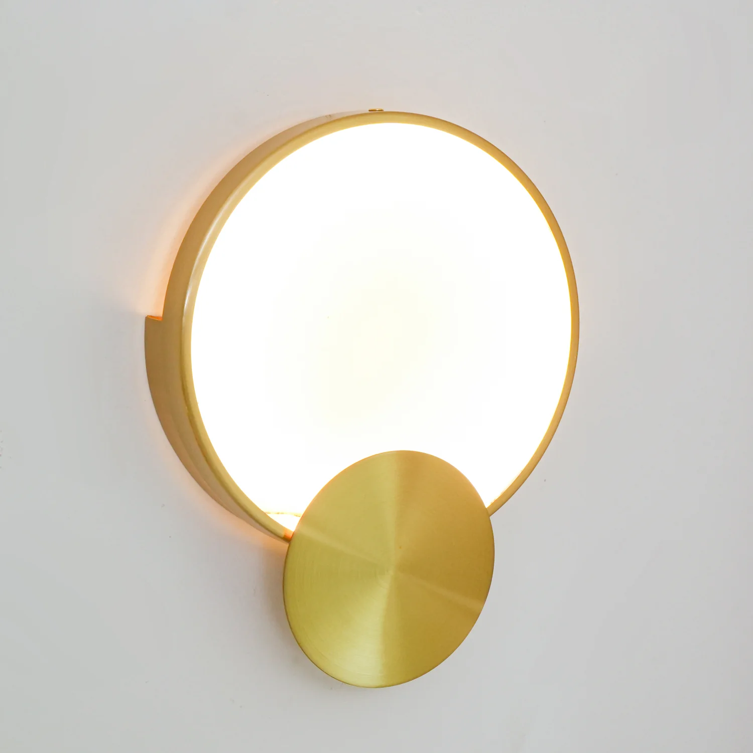 Terra Svet Alabaster Wall Lamp - Image 13