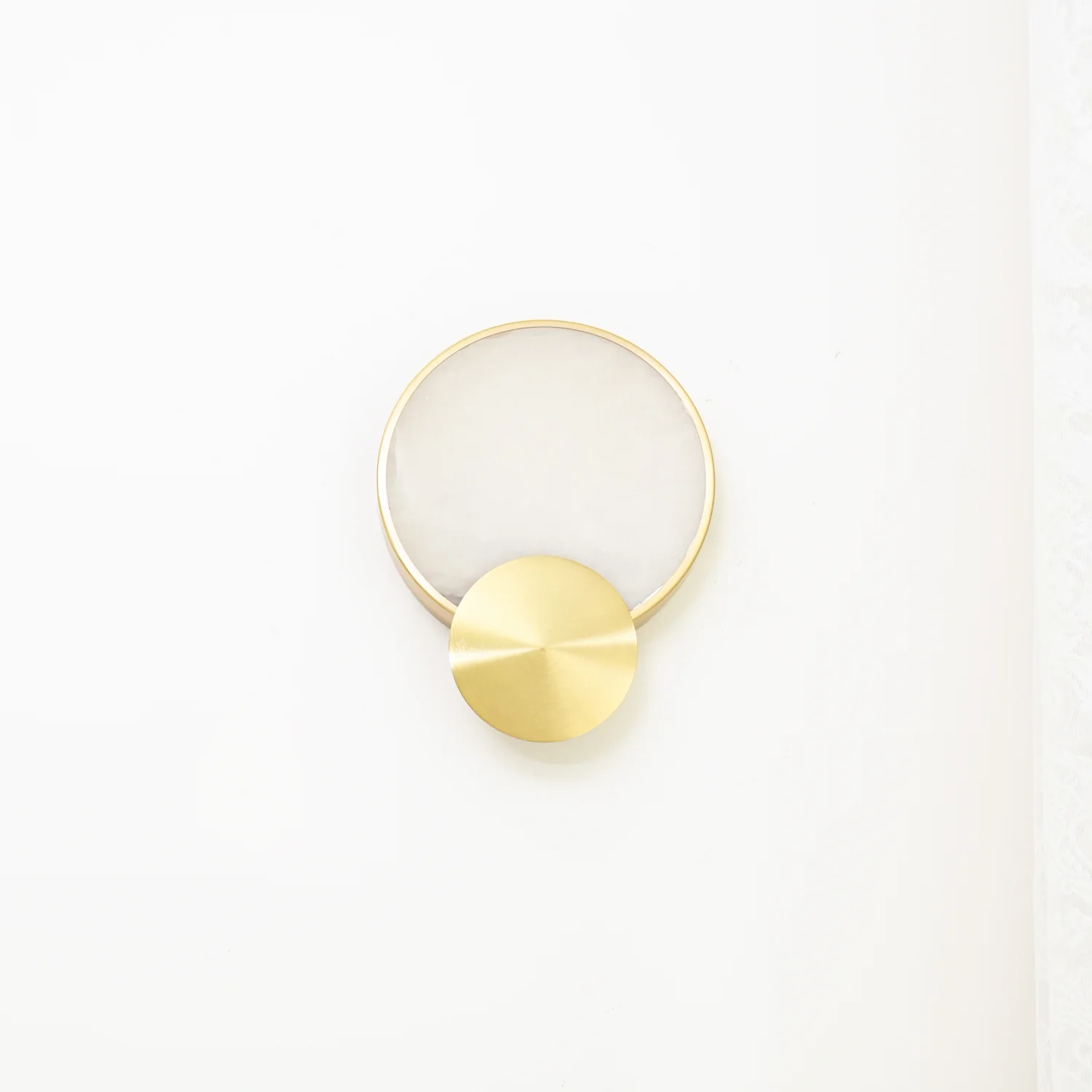 Terra Svet Alabaster Wall Lamp - Image 19