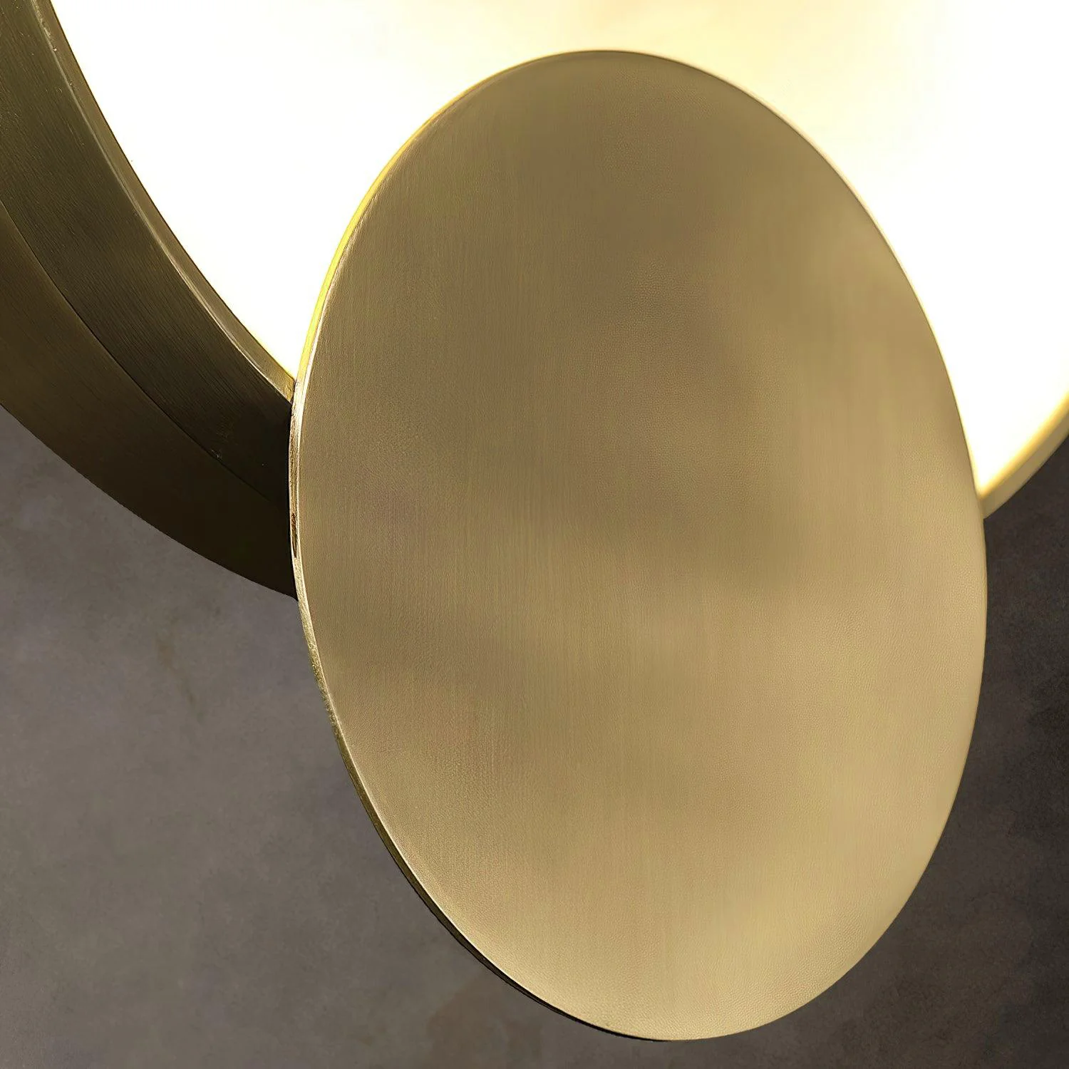 Terra Svet Alabaster Wall Lamp - Image 25