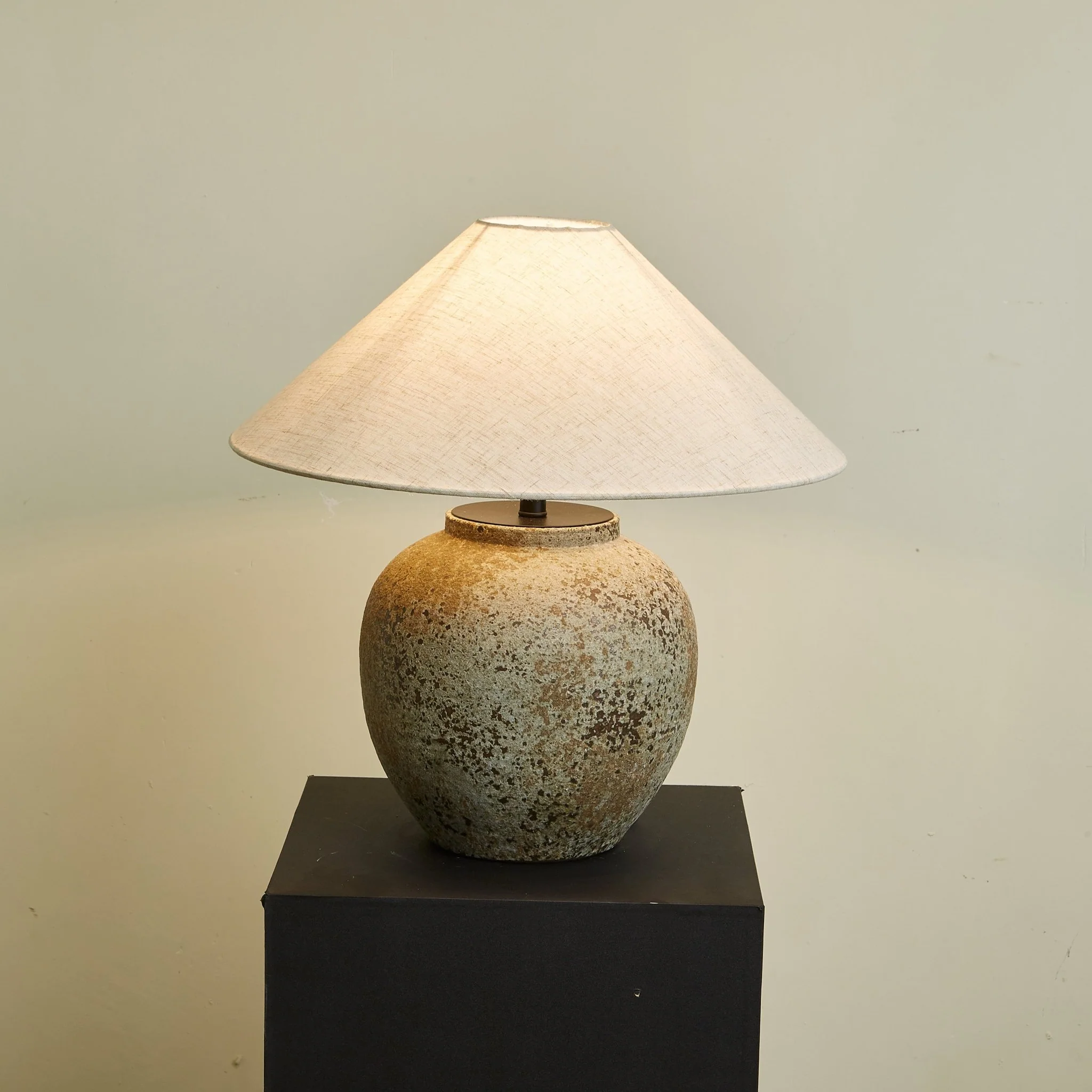 Terra Vessel Table Lamp - Image 5