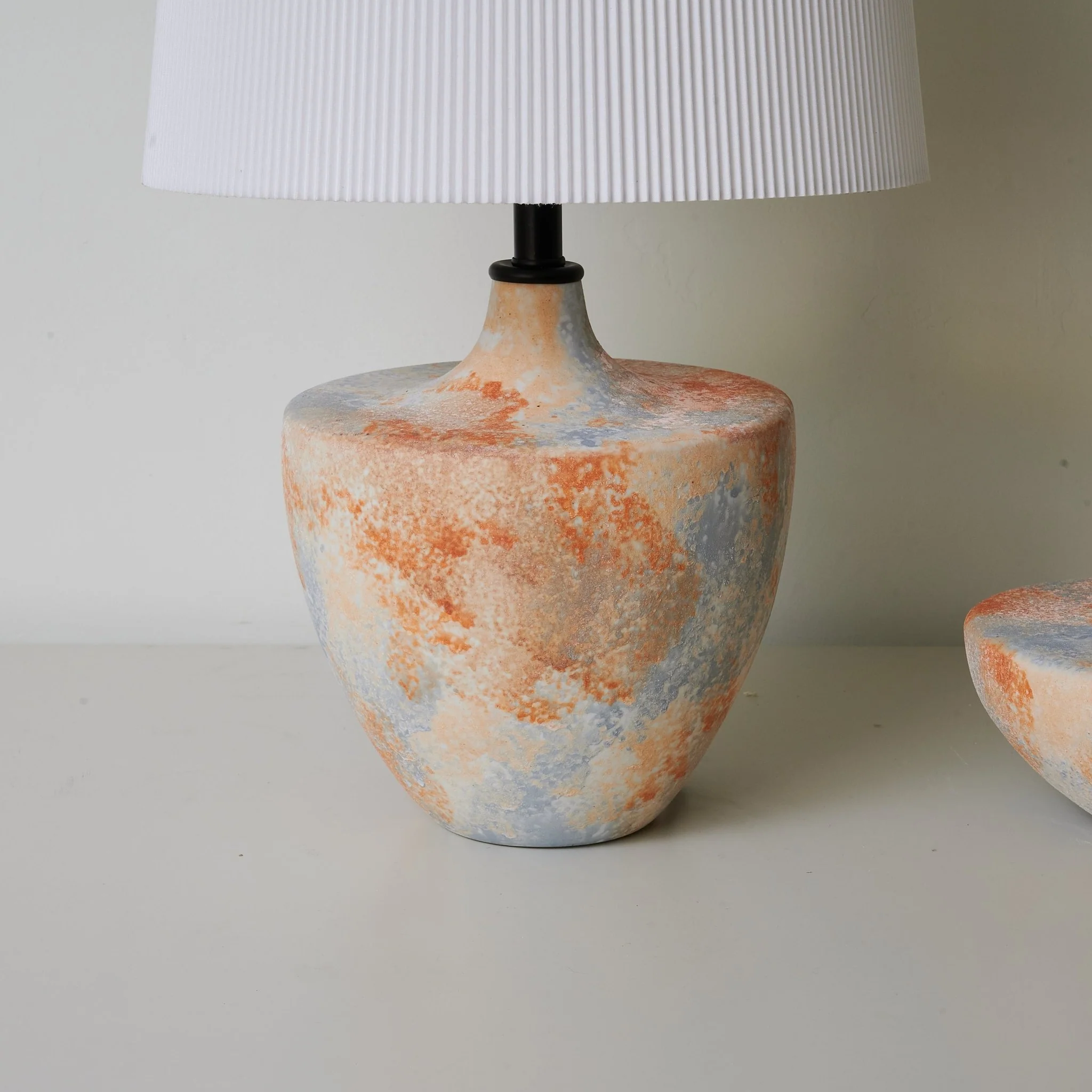 Terrara Textured Table Lamp - Image 7