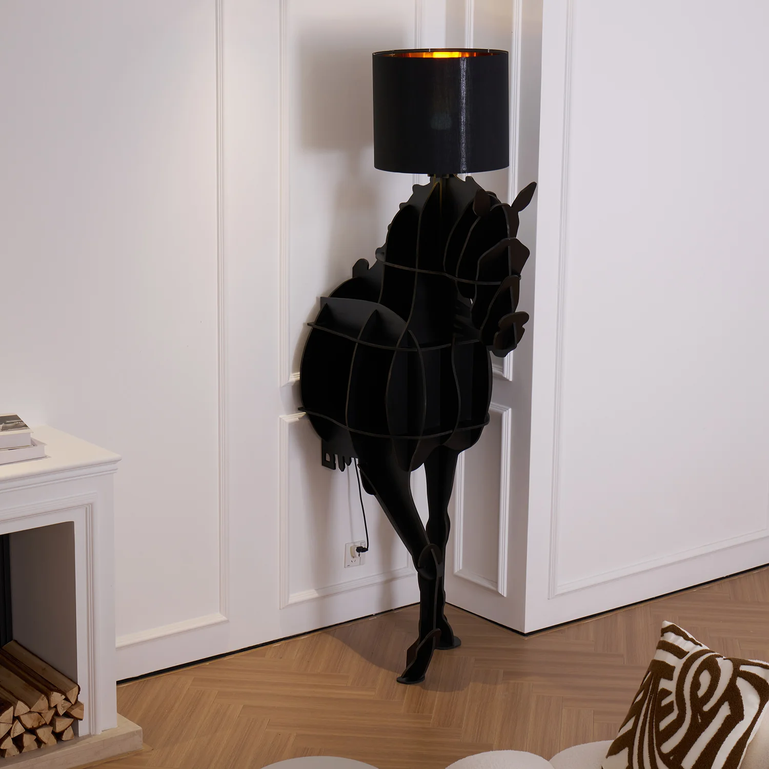 Tete Horse Floor Lamp - Image 33