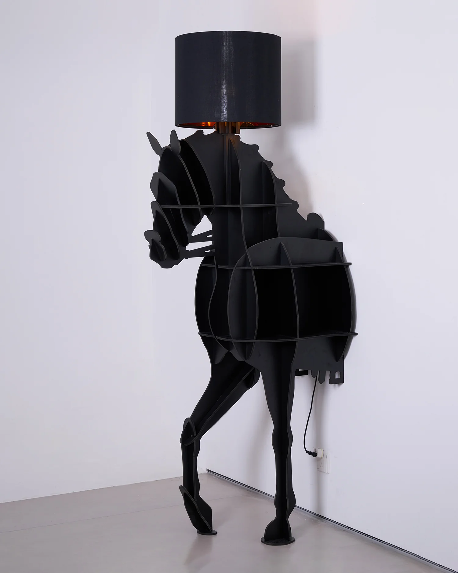 Tete Horse Floor Lamp - Image 36