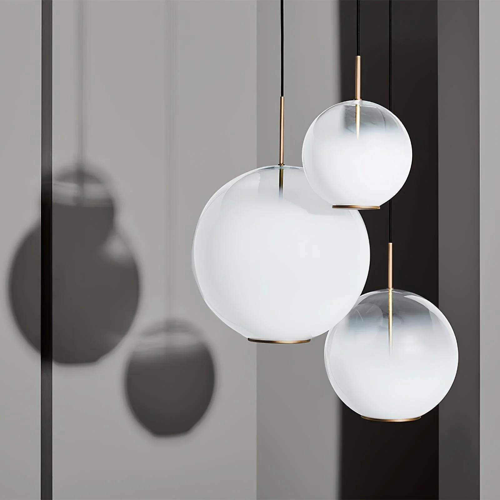 Tindari Glass Pendant Light - Image 3