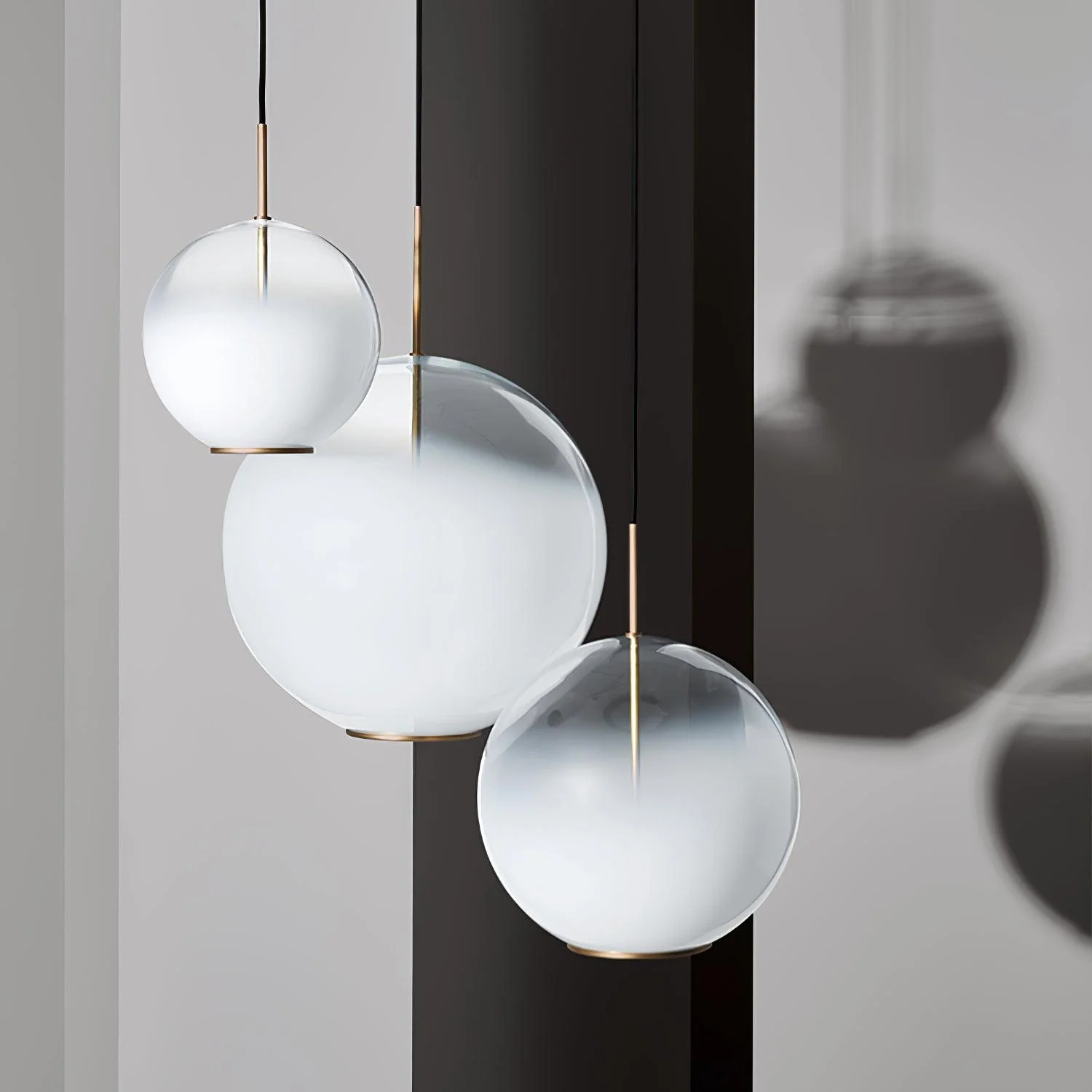 Tindari Glass Pendant Light - Image 4