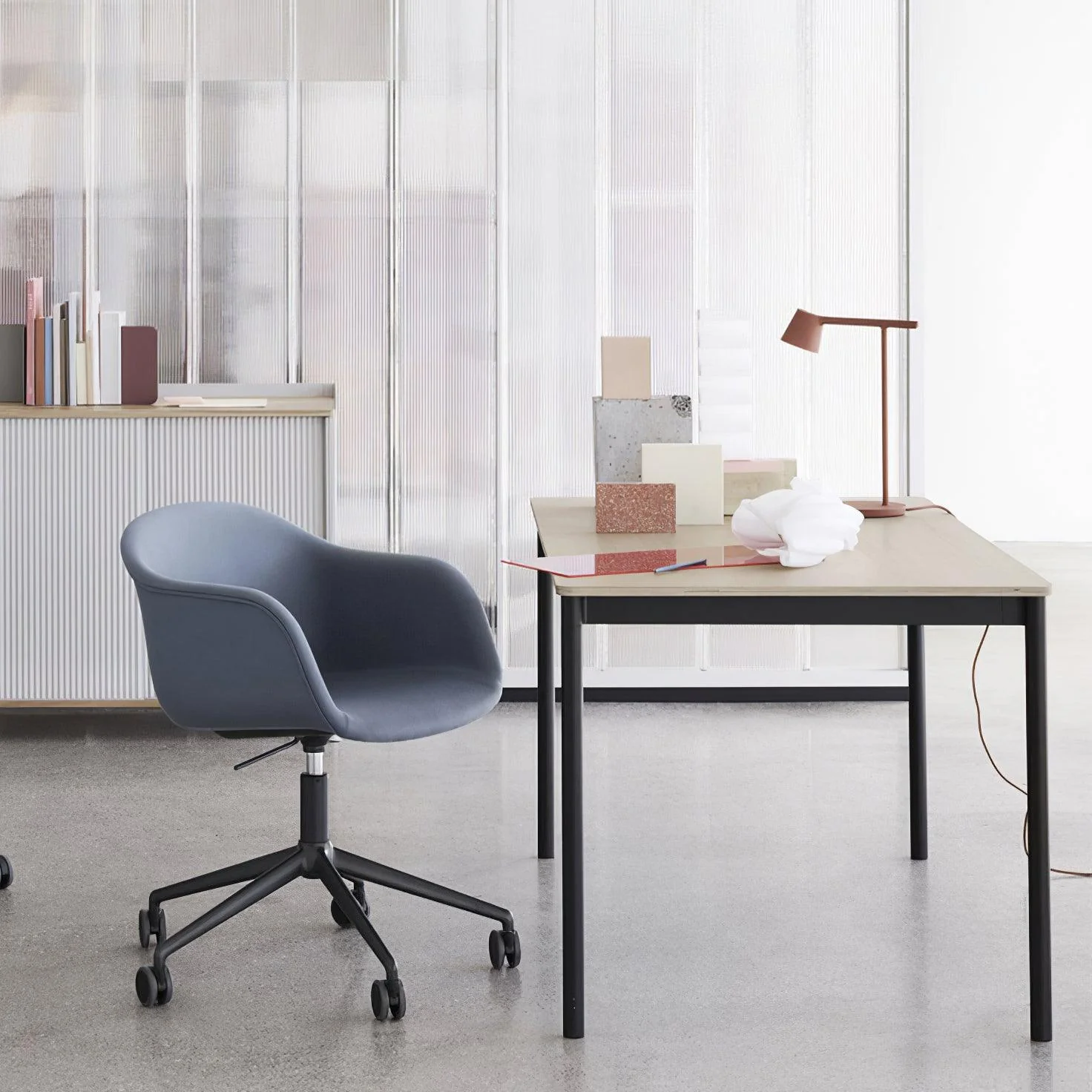 Core Table Lamp - Image 9