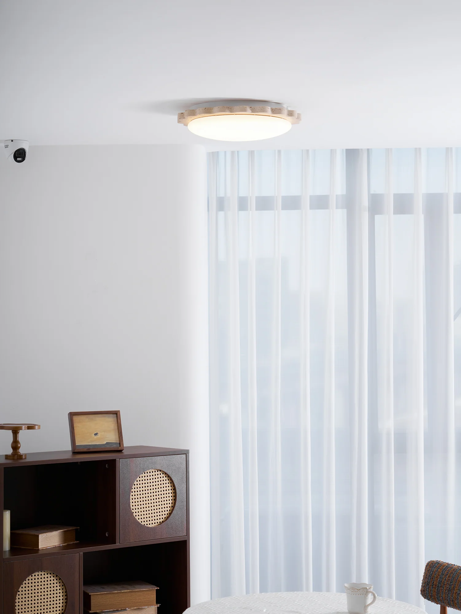Travertine Scallop Edge Ceiling Light - Image 28