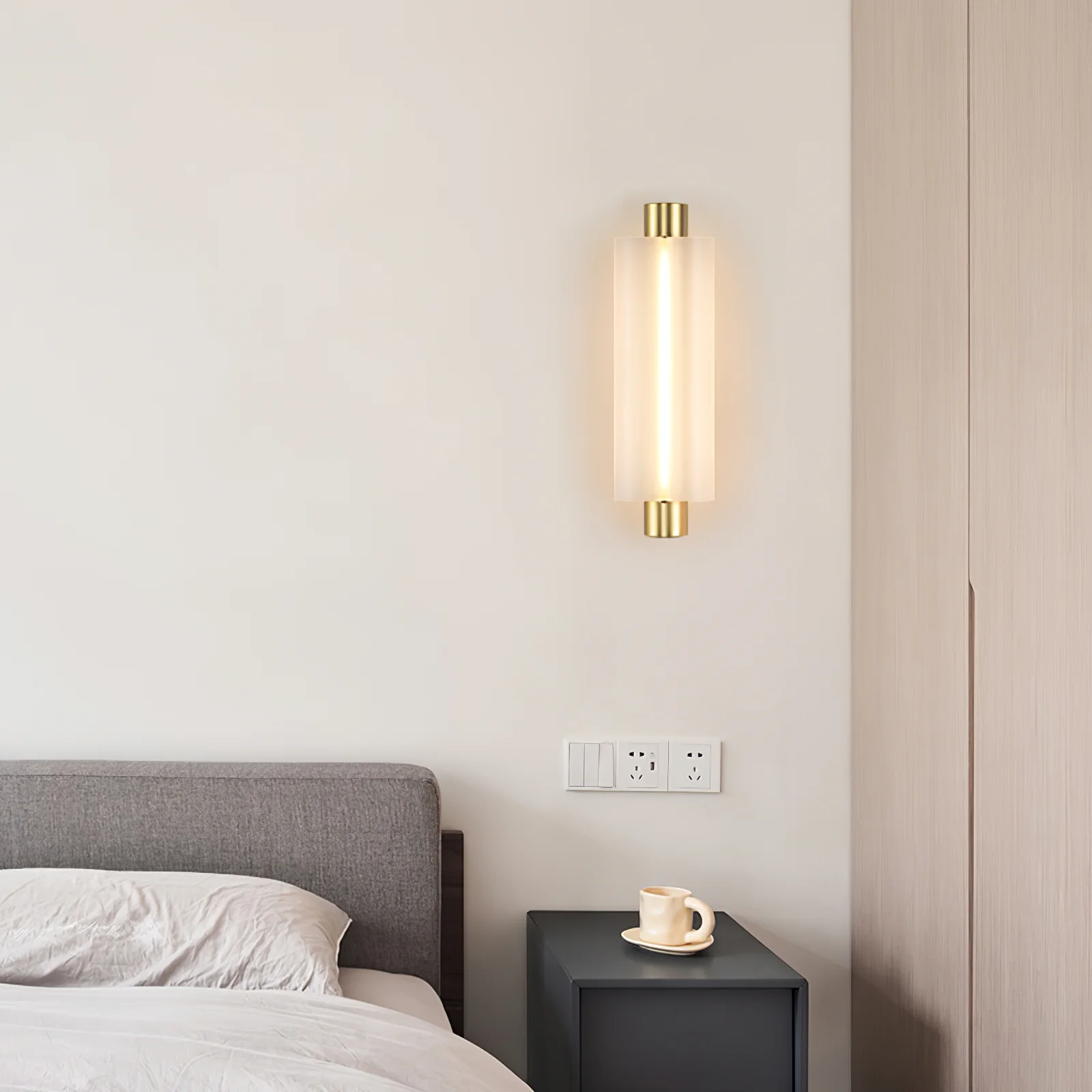 Trillium Wall Sconce - Image 2