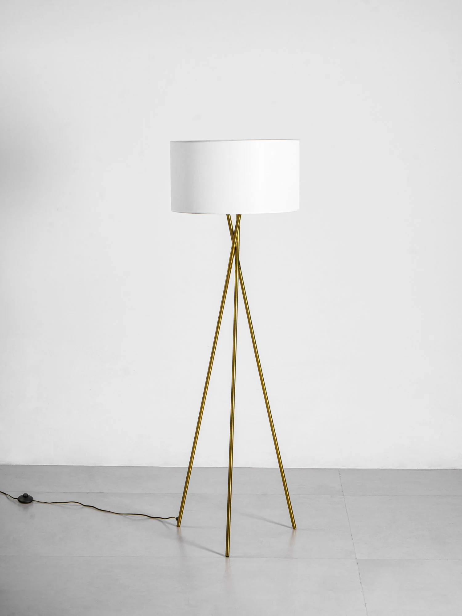 Tripod Grace Floor Lamp - Image 21