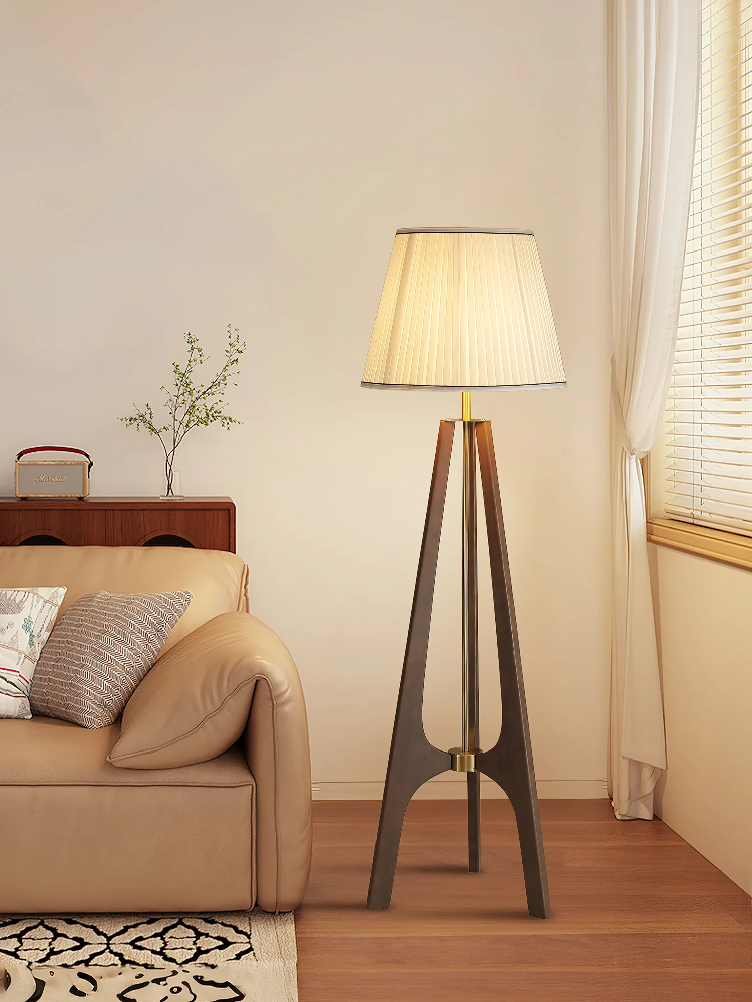 Trivelle Tripod Floor Lamp - Image 11
