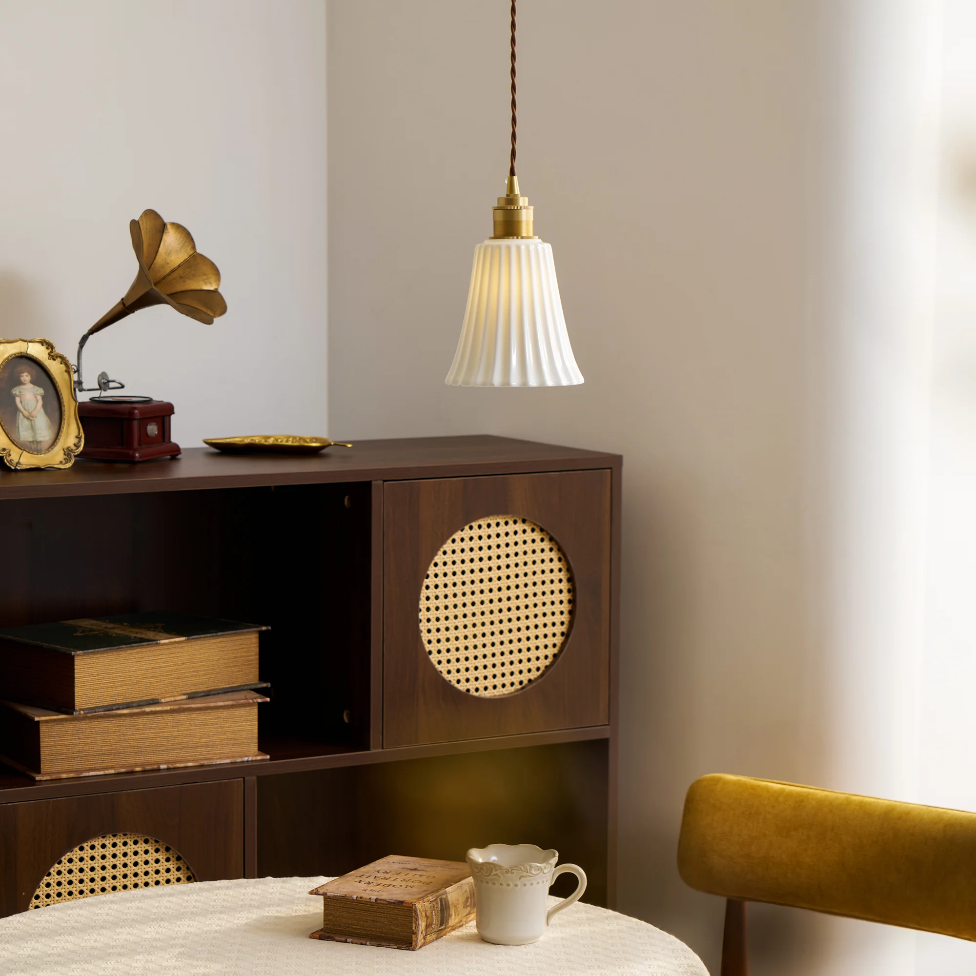 Trumpet Ceramic Pendant Light - Image 45