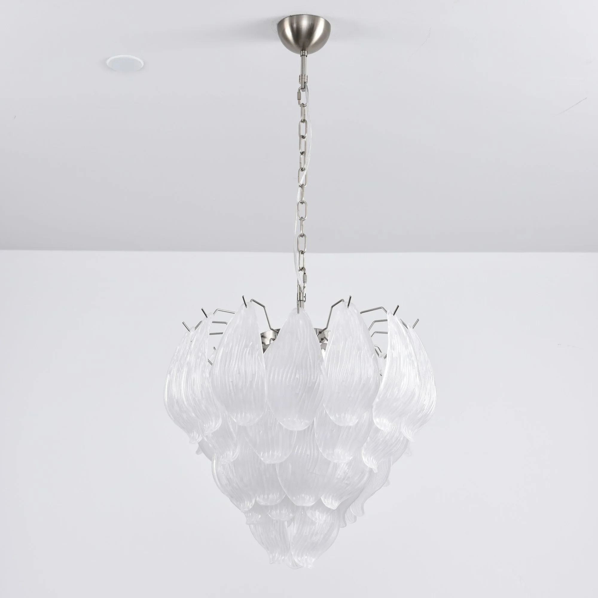 Tuliva Murano Chandelier - Image 5