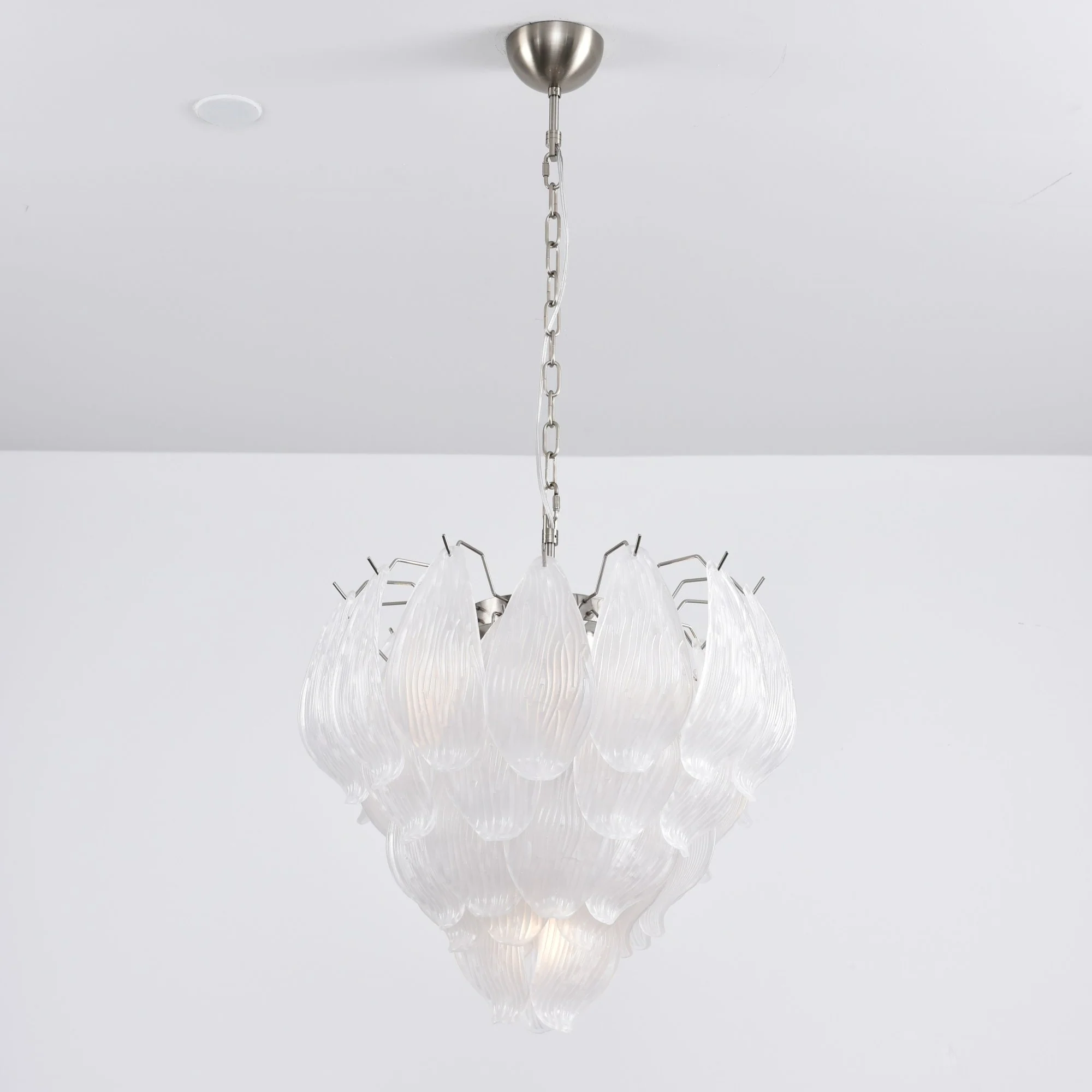 Tuliva Murano Chandelier - Image 9
