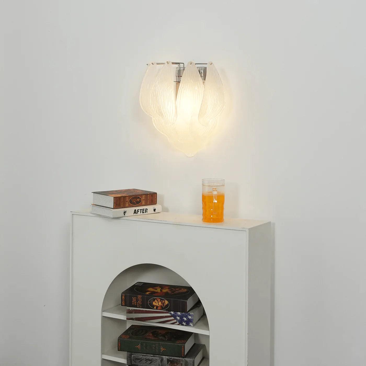 Tuliva Murano Wall Lamp - Image 3