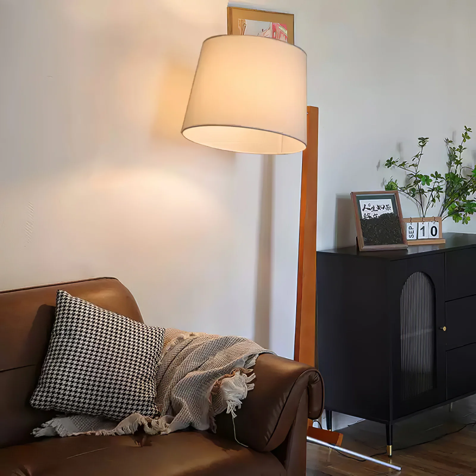 Tusk Arc Floor Lamp - Image 8