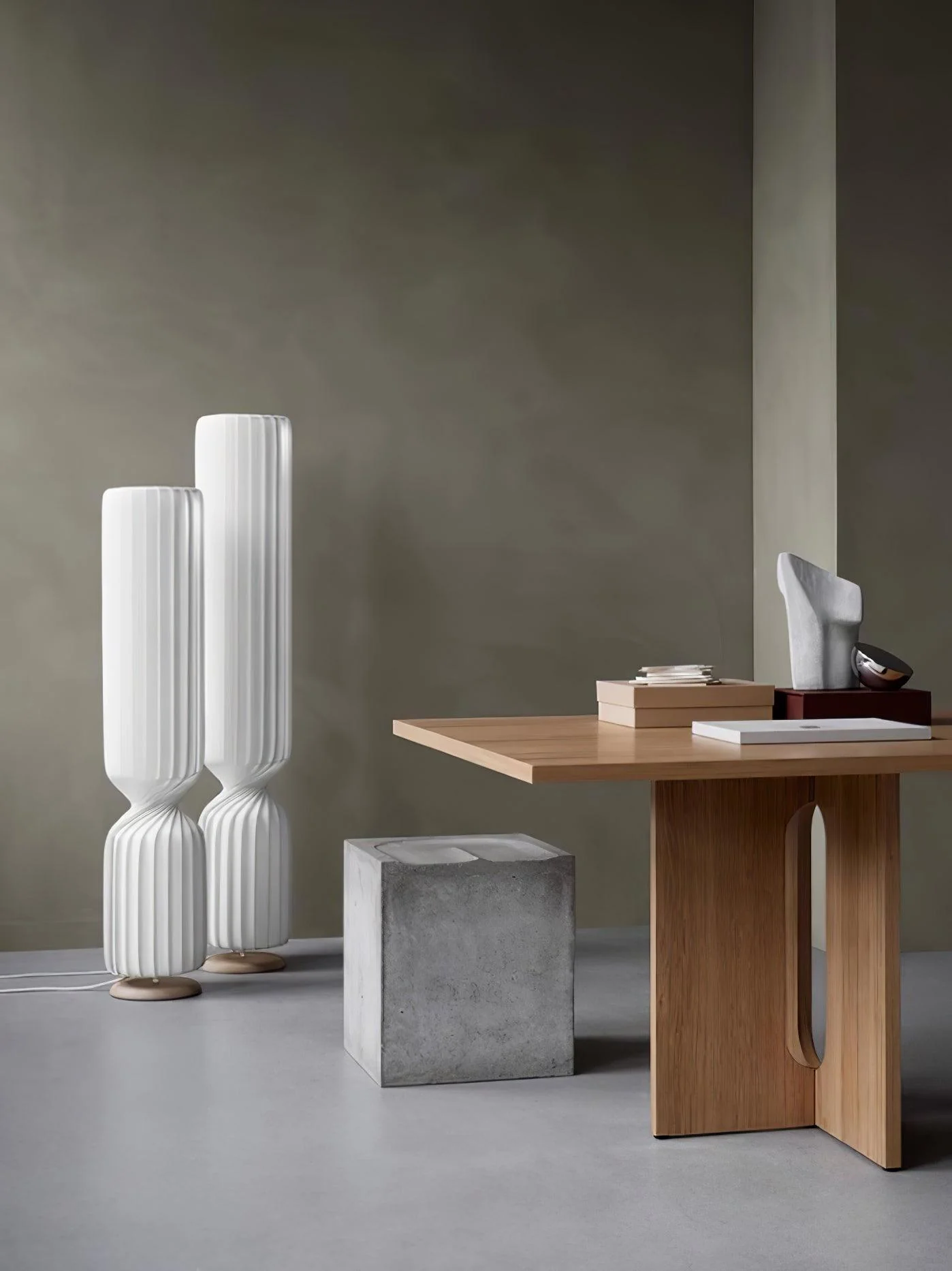 Twist Floor Lamp - Image 11