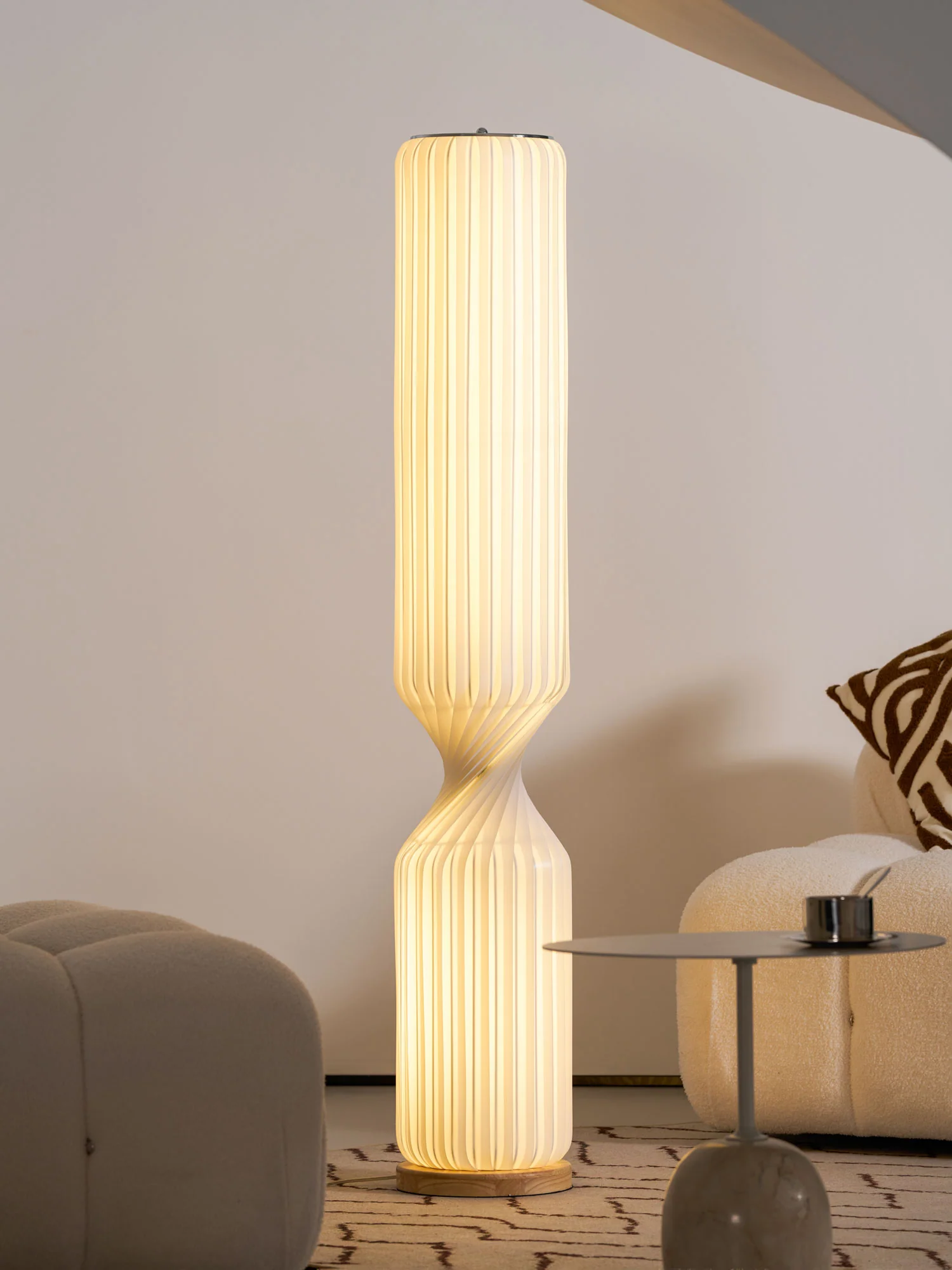 Twist Floor Lamp - Image 33