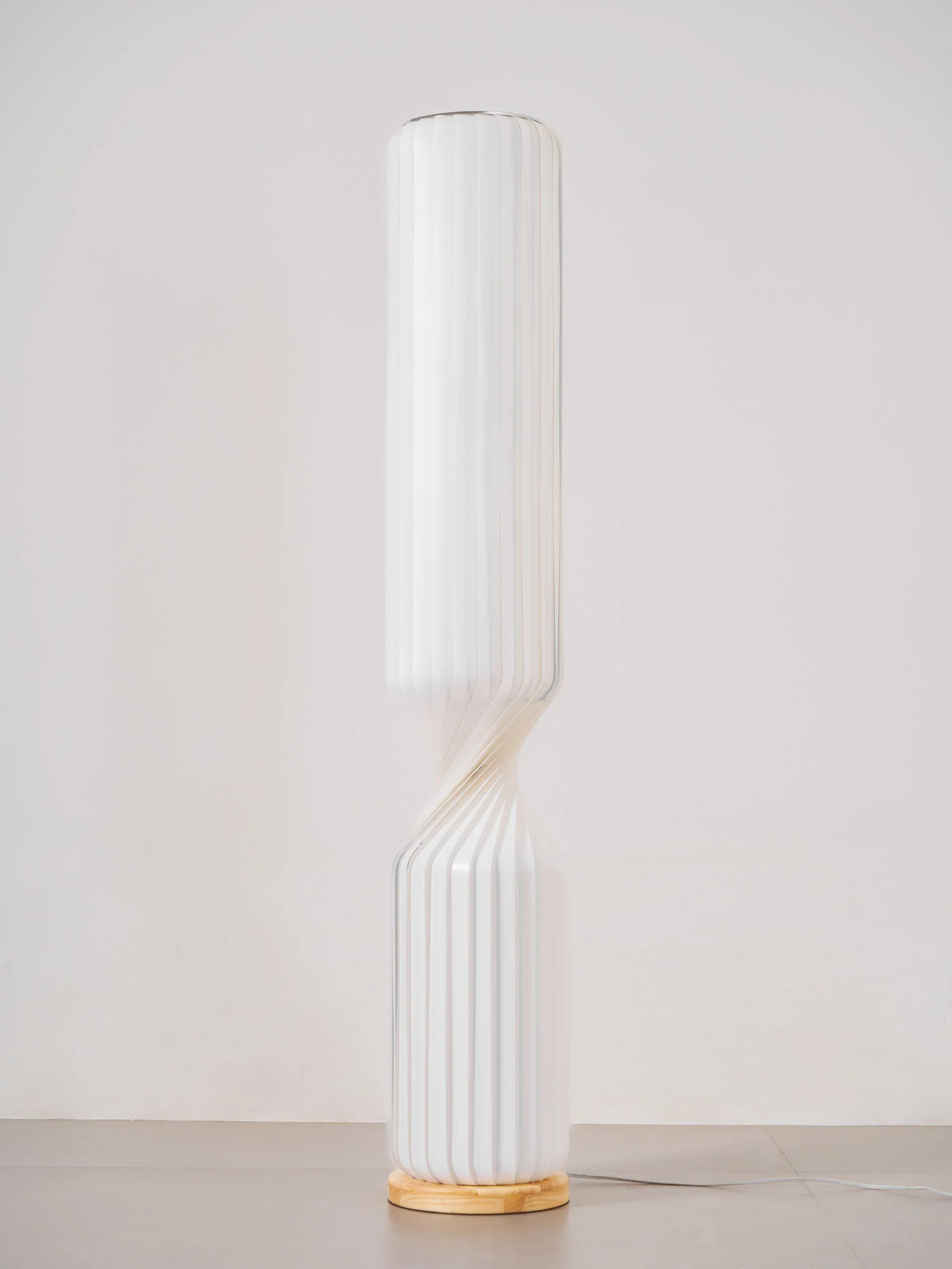Twist Floor Lamp - Image 38