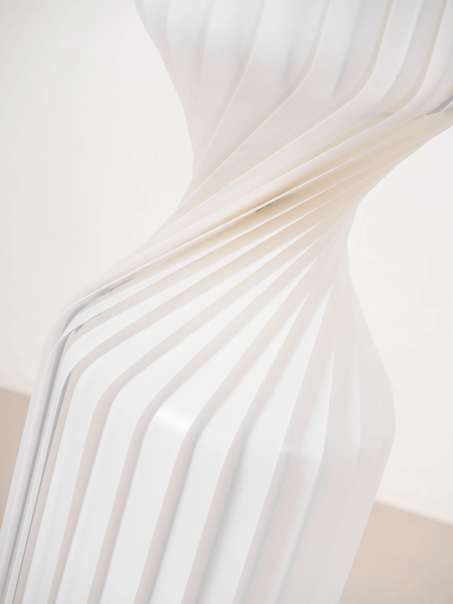 Twist Floor Lamp - Image 40