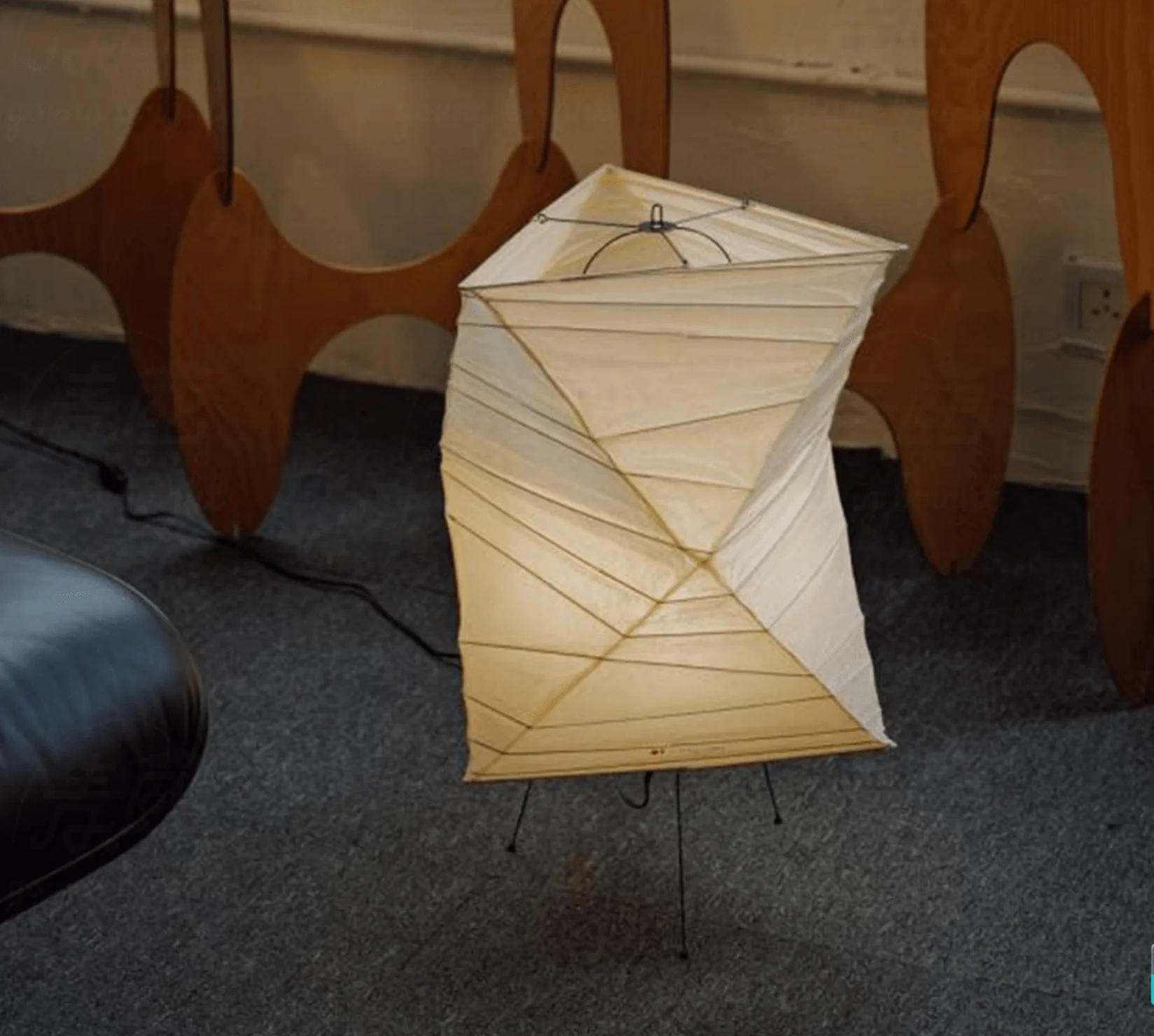 Twisted Paper Shade Table Lamp - Image 4