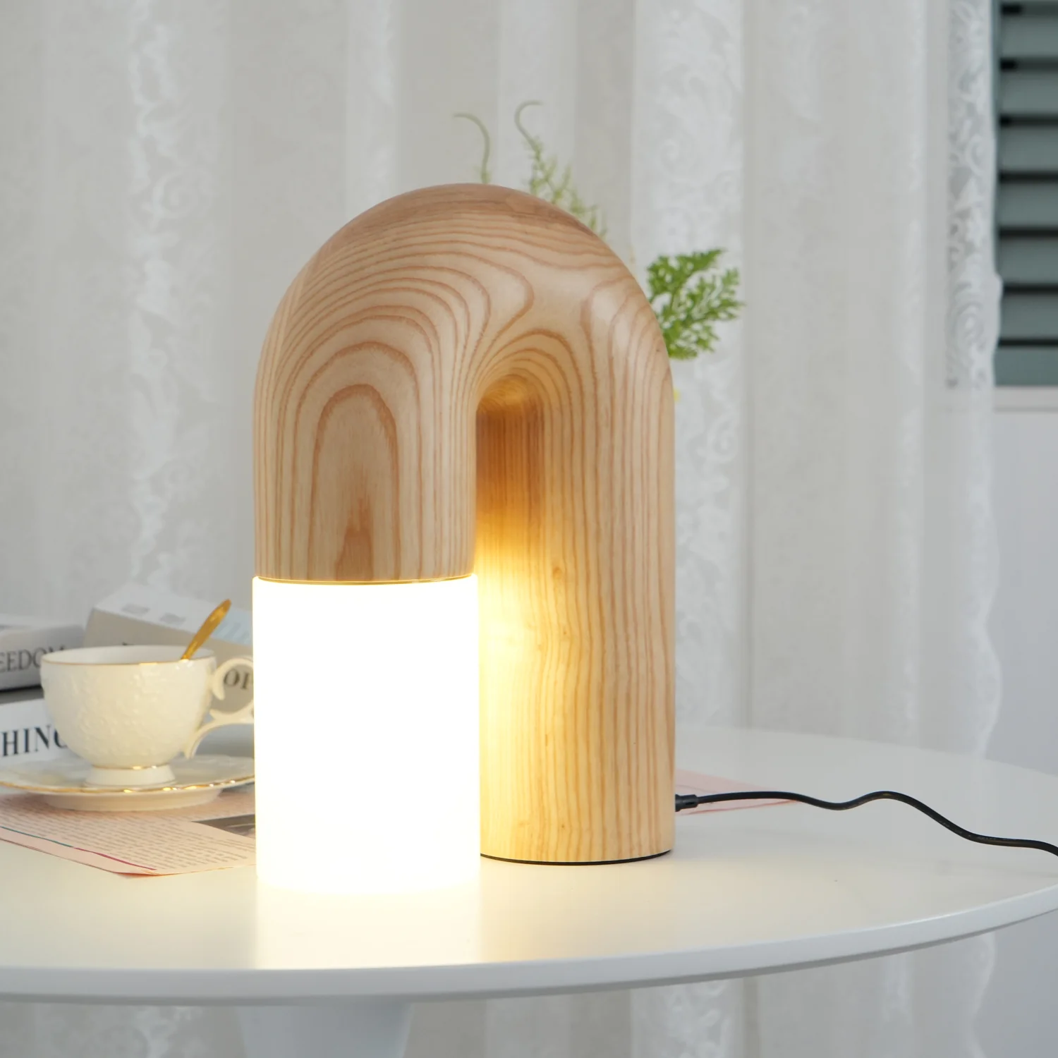 U Shaped Door Table Lamp - Image 5