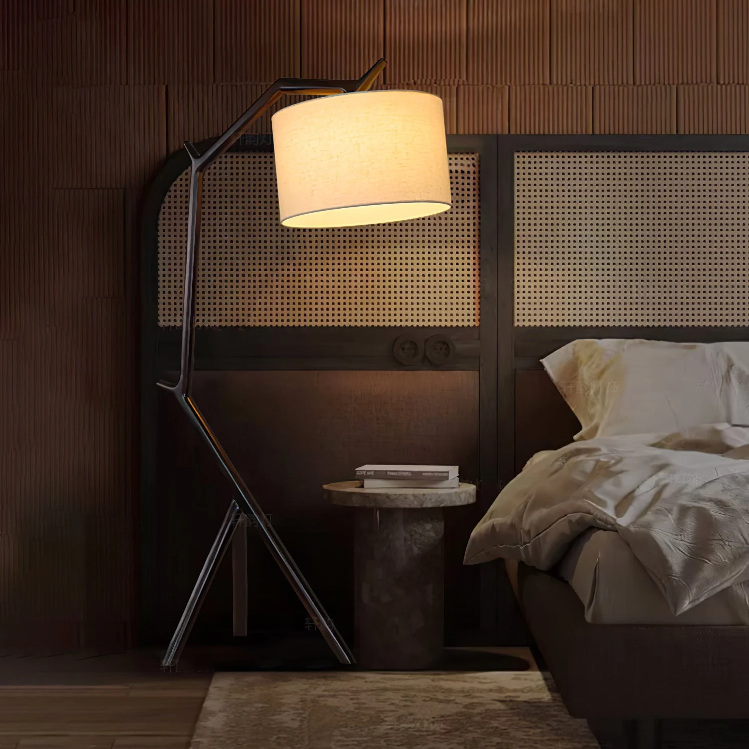 Umahi Floor Lamp - Image 23