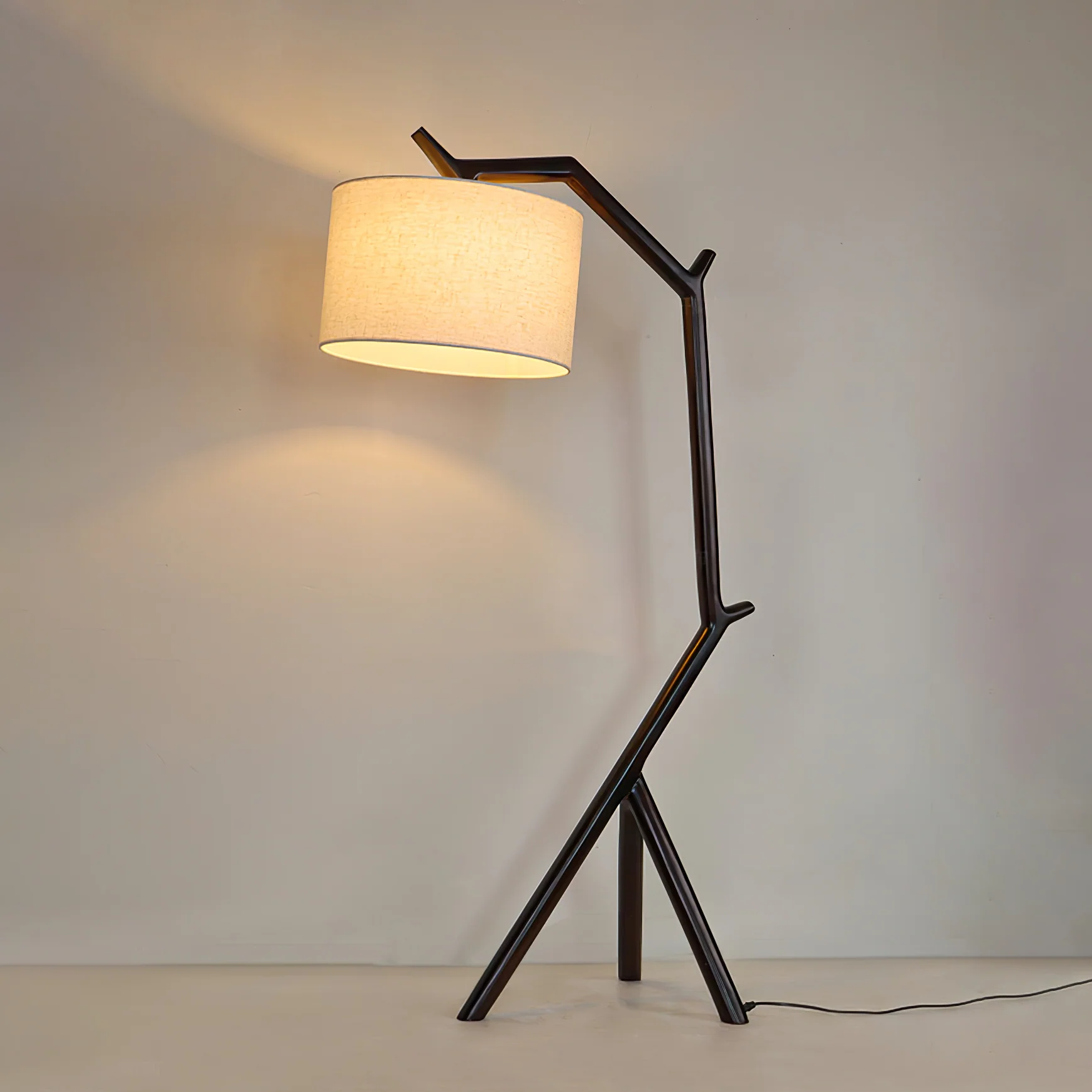 Umahi Floor Lamp - Image 24