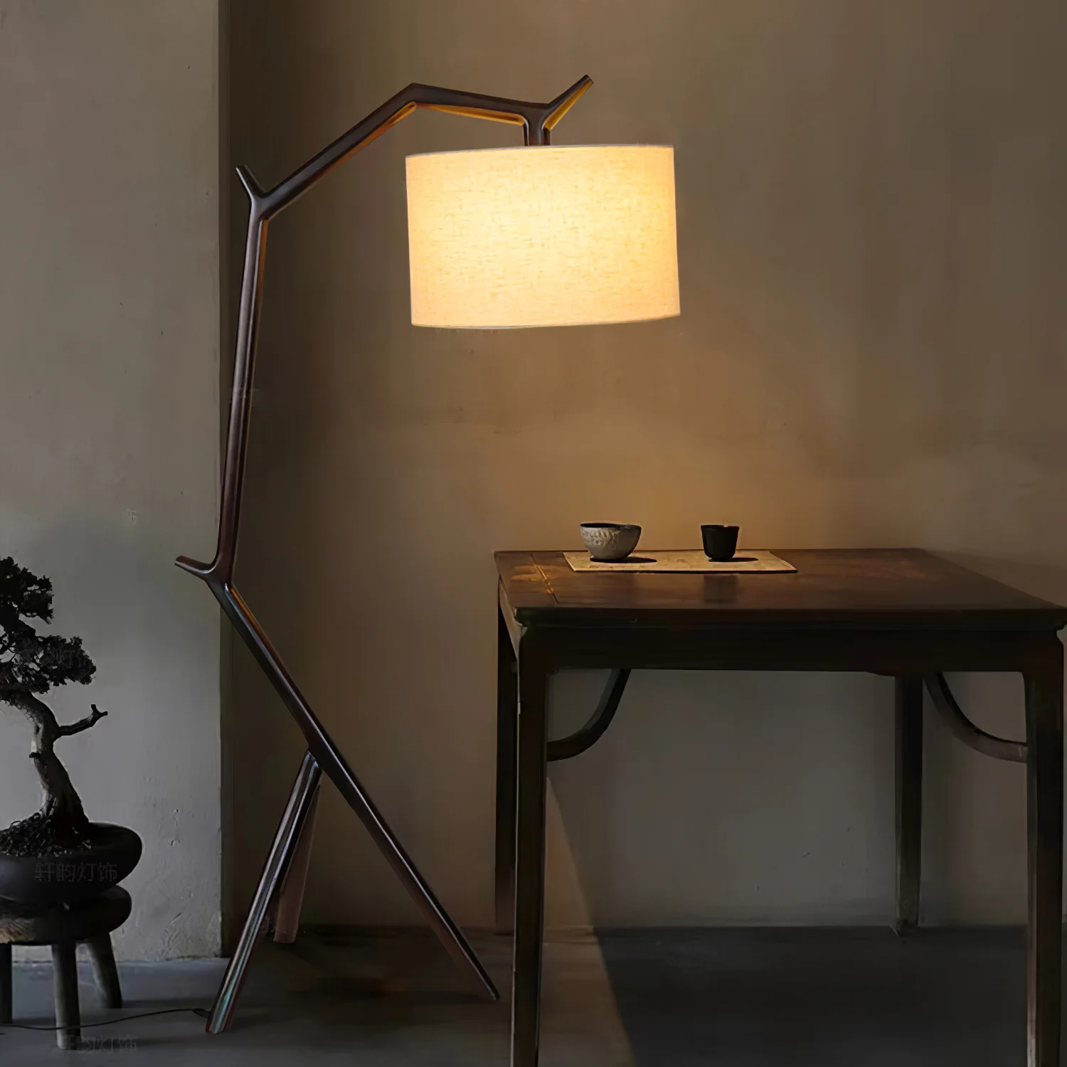 Umahi Floor Lamp - Image 34