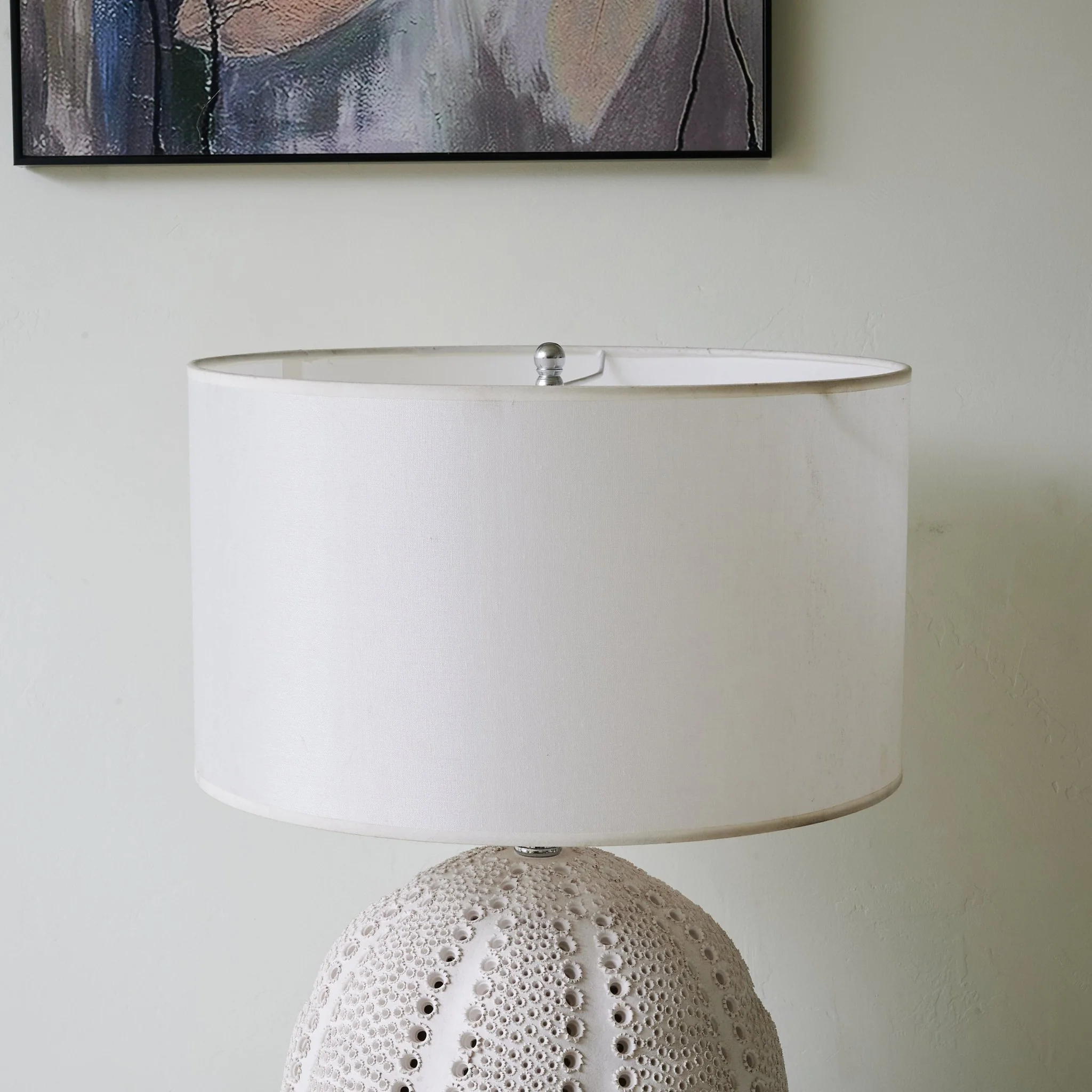 Urchin Textured Ceramic Table Lamp - Image 8